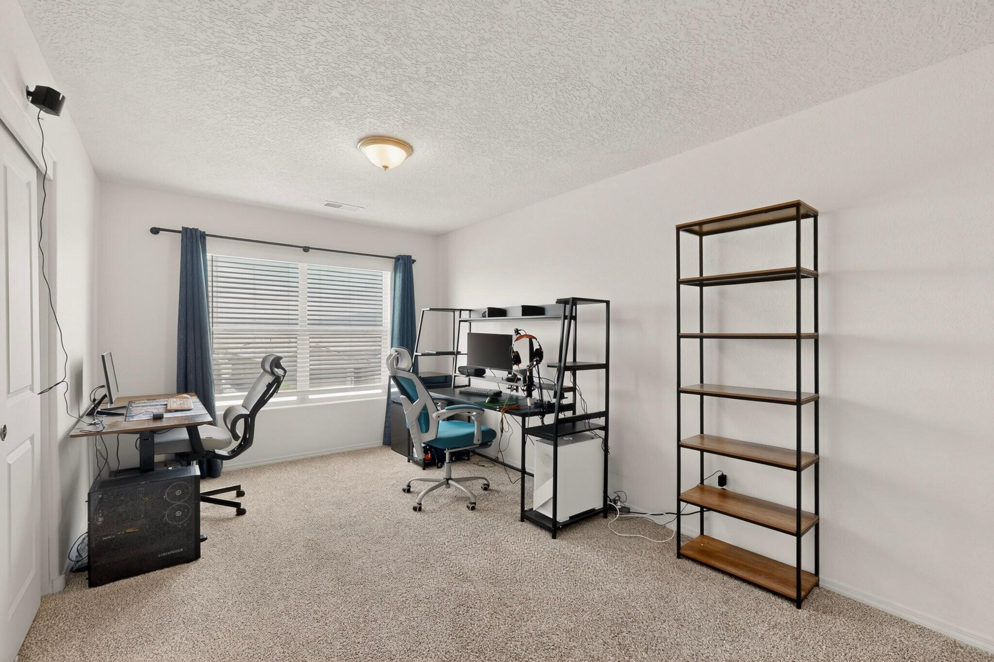Photo 17 — 4139 Silver Springs Road NE
