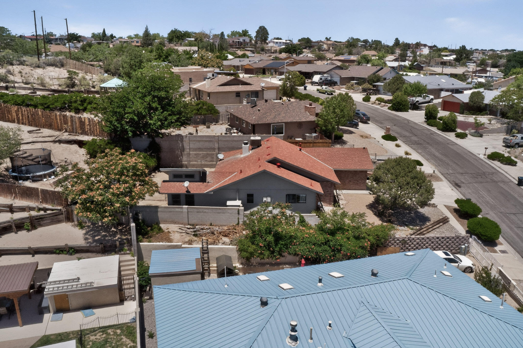 Photo 10 — 5104 La Subida Street NW