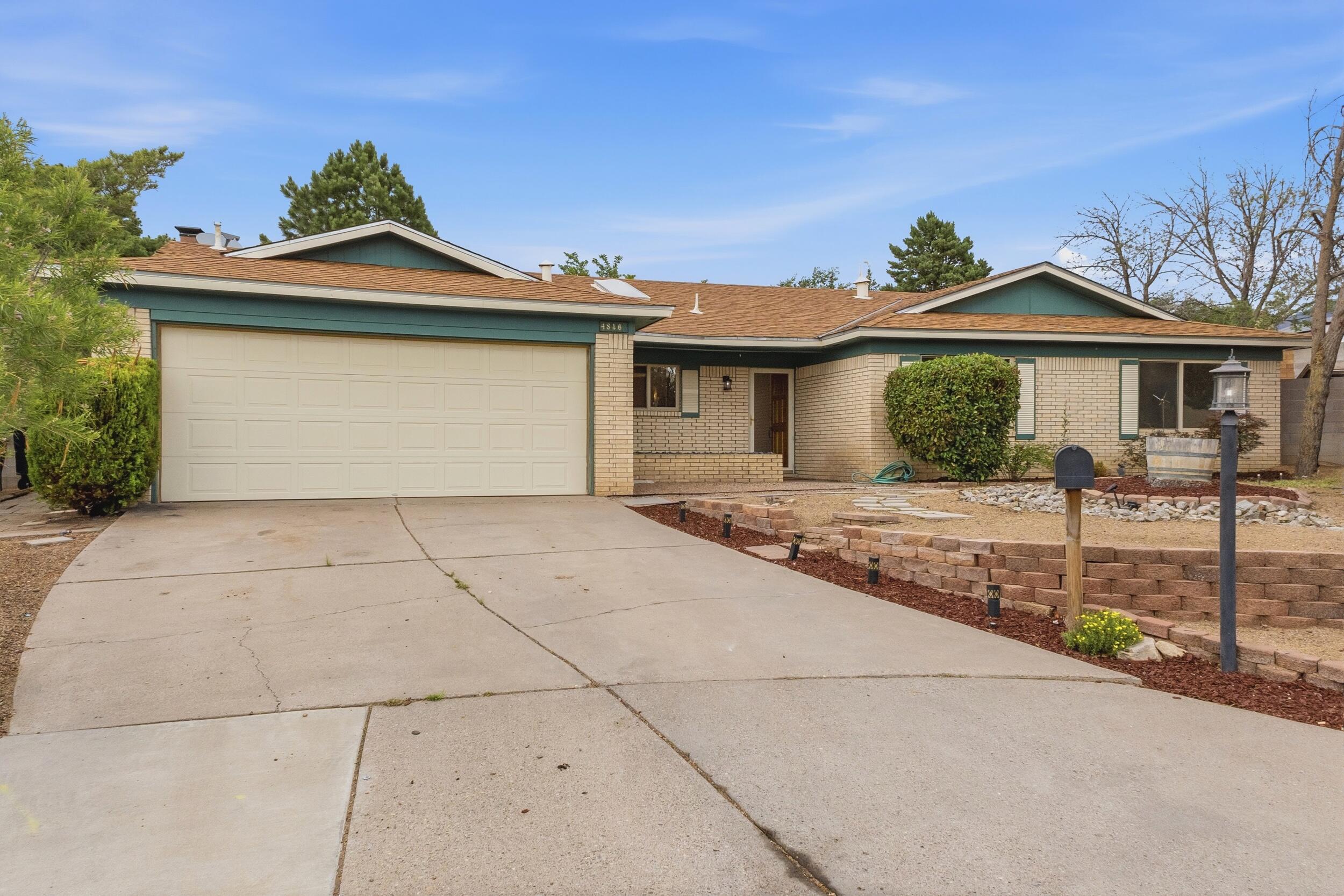 Photo 5 — 4816 Baja Court NE