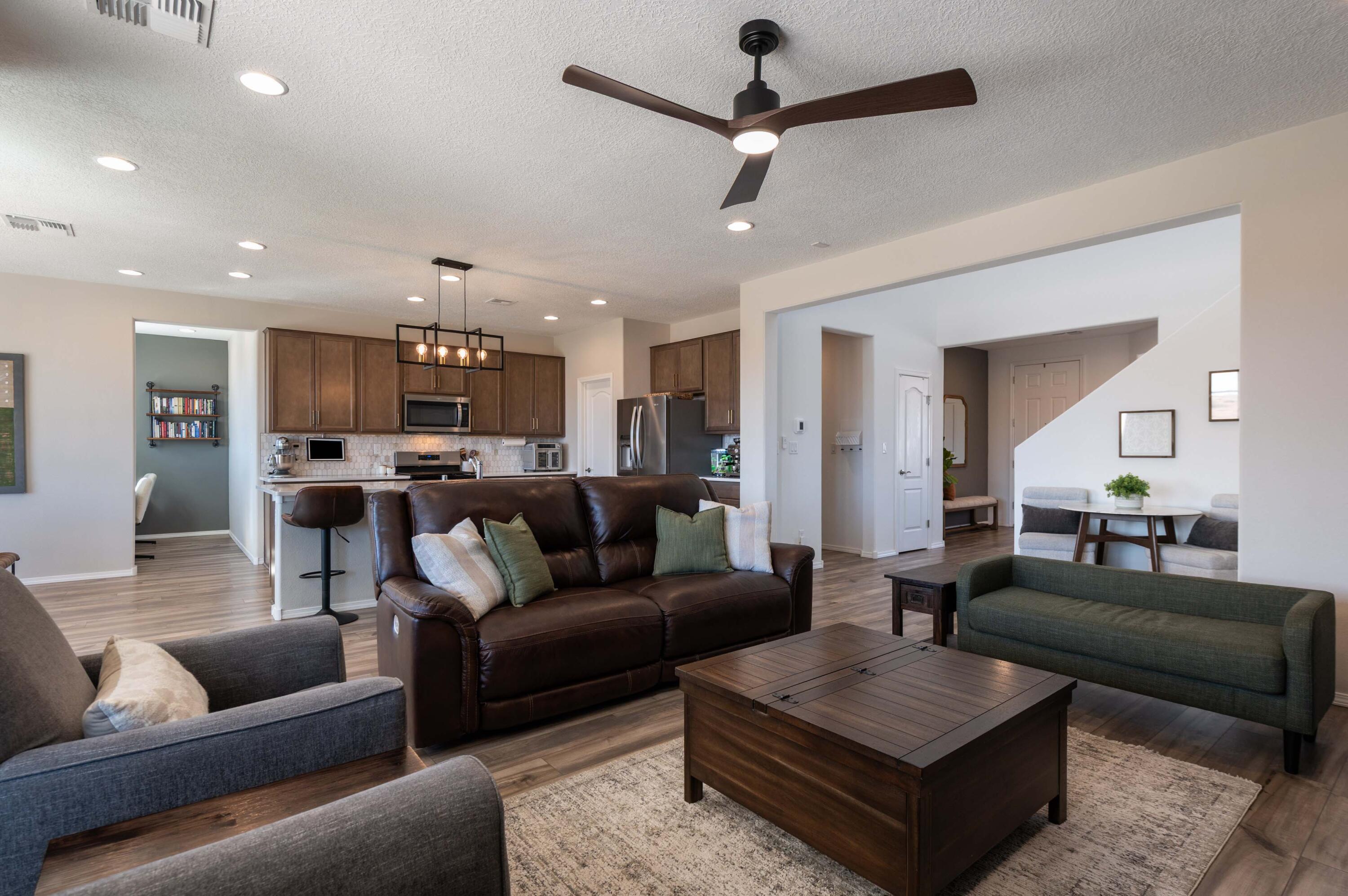 Photo 20 — 6806 Sydney Drive NE