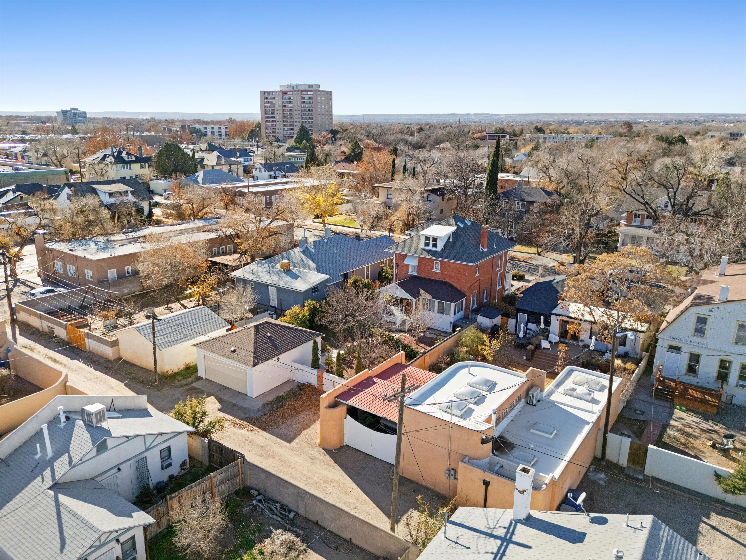 Photo 18 — 412 11th Street NW