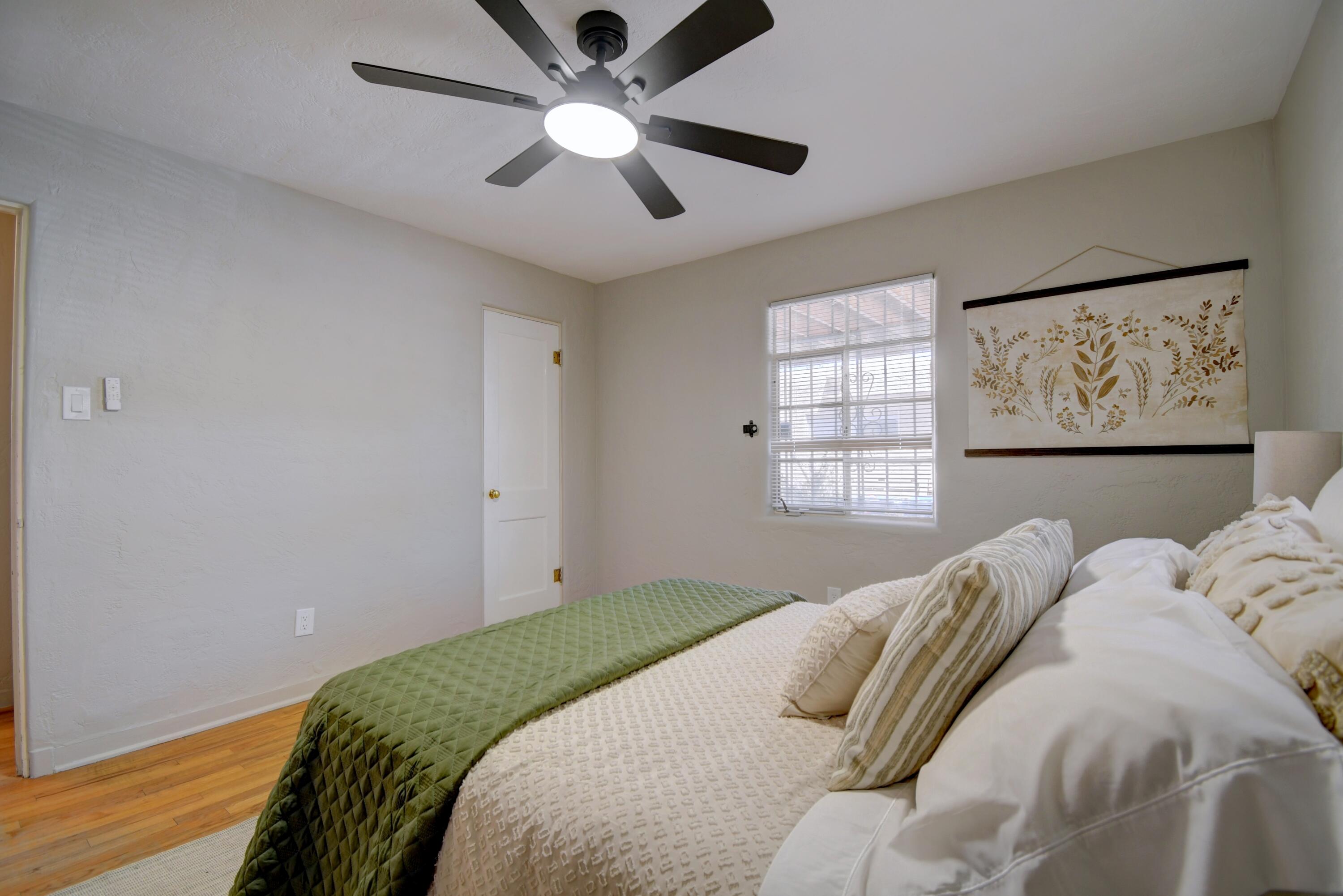 Photo 15 — 1515 Hermosa Drive SE