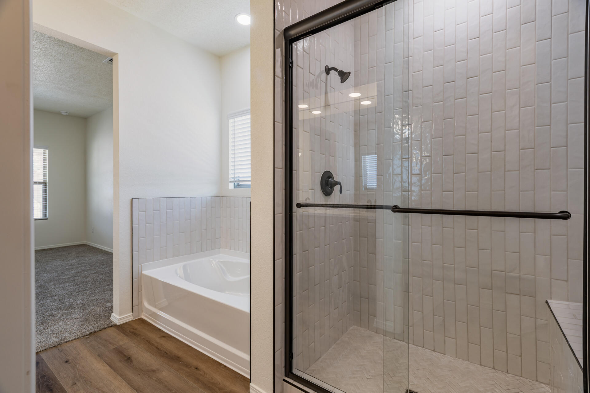 Photo 4 — 4943 Manzano Peak Street SW