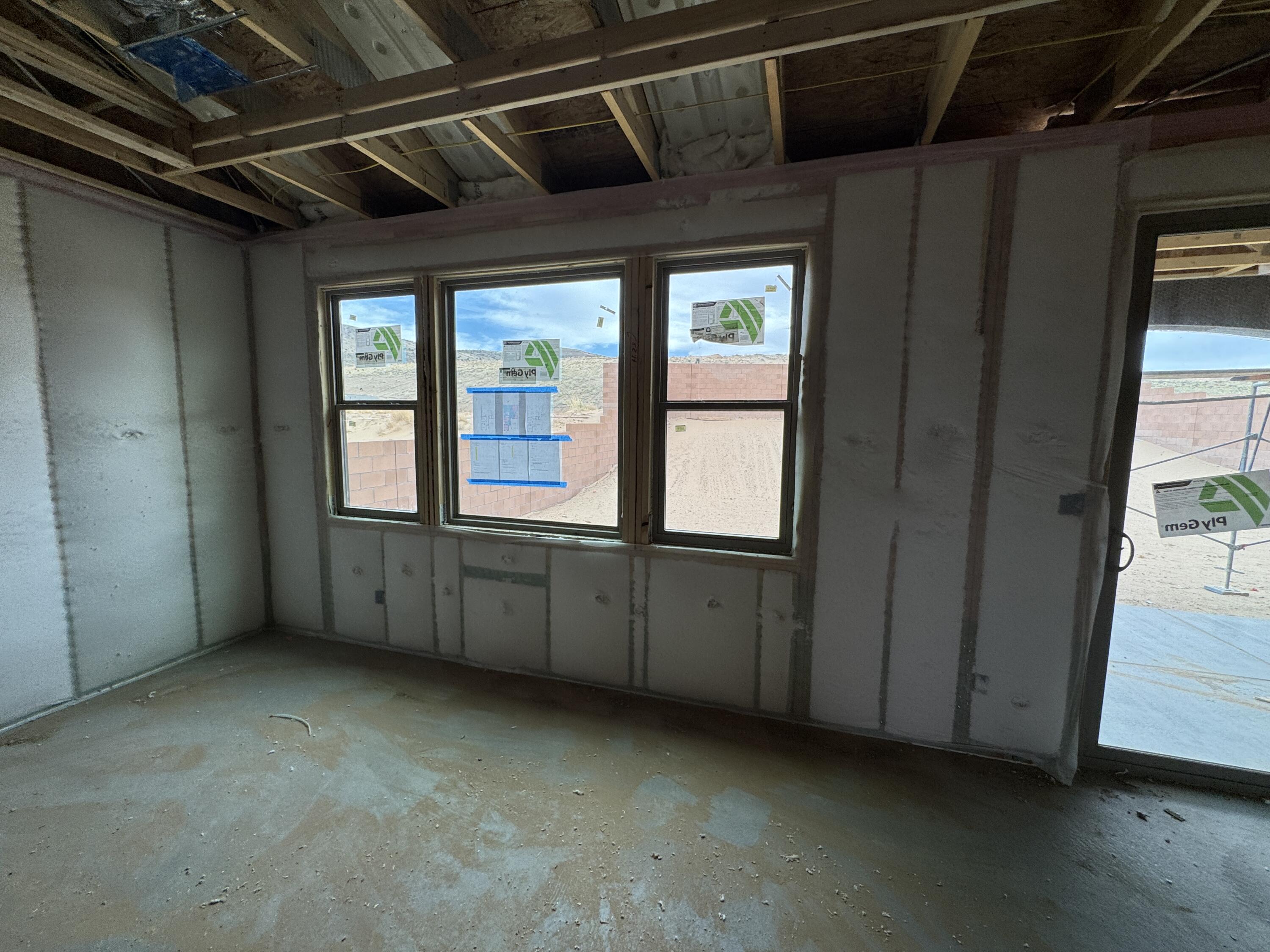 Photo 4 — 4943 Manzano Peak Street SW