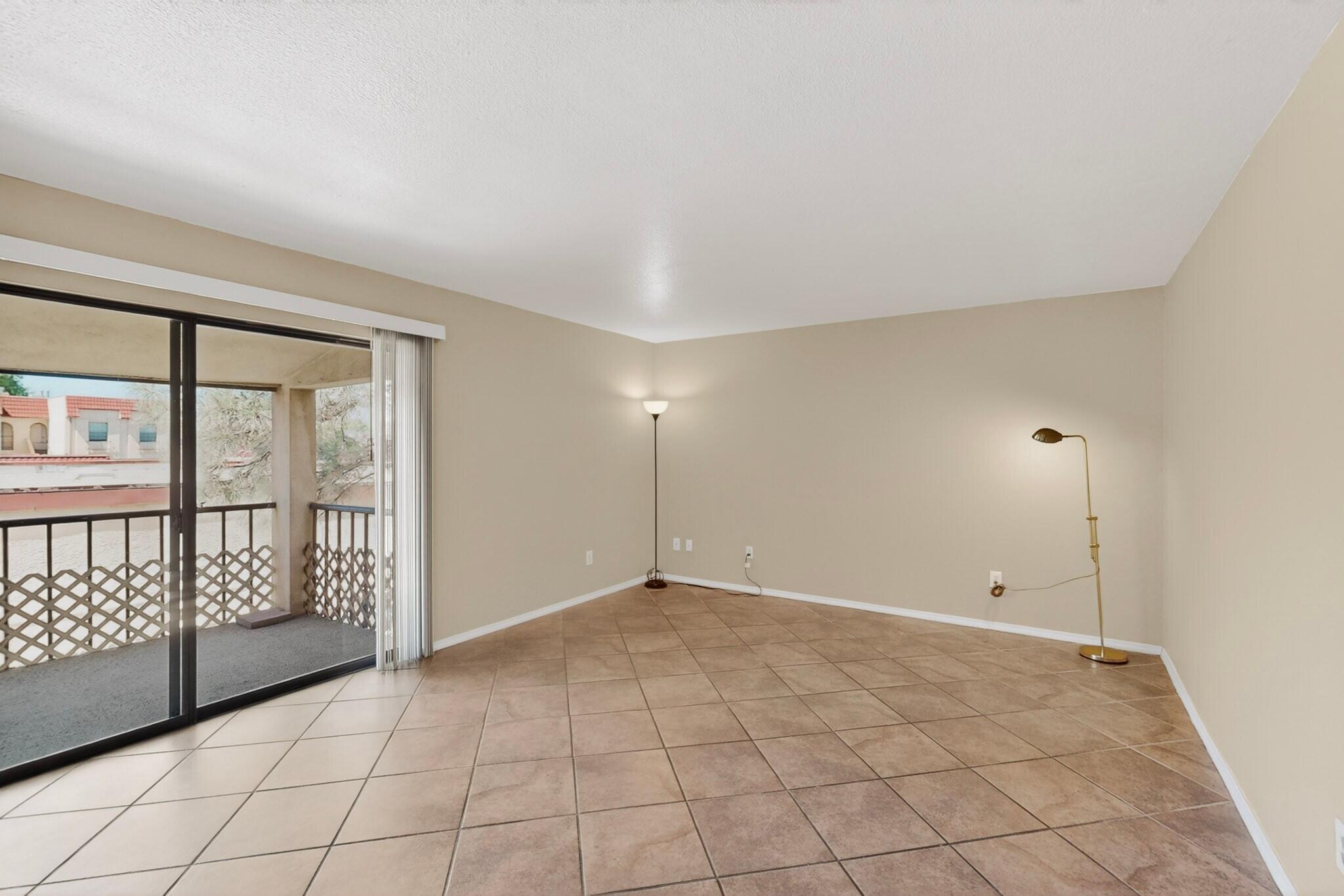 Photo 13 — 921 Country Club Drive SE APT J