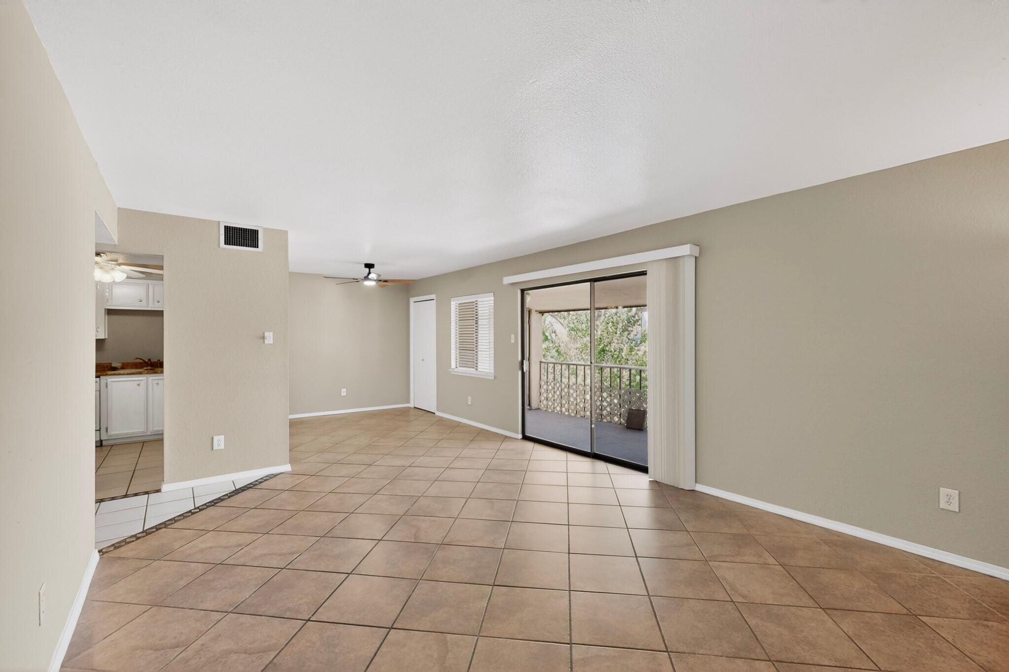 Photo 14 — 921 Country Club Drive SE APT J