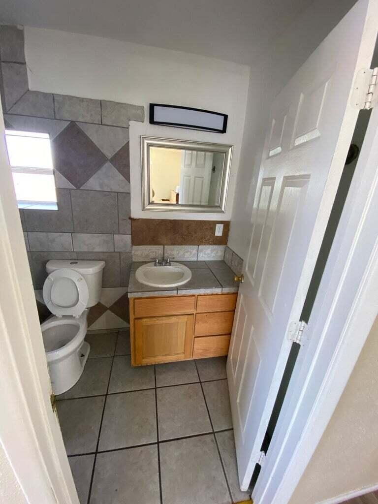 Photo 11 — 3022 Aaron Court SW