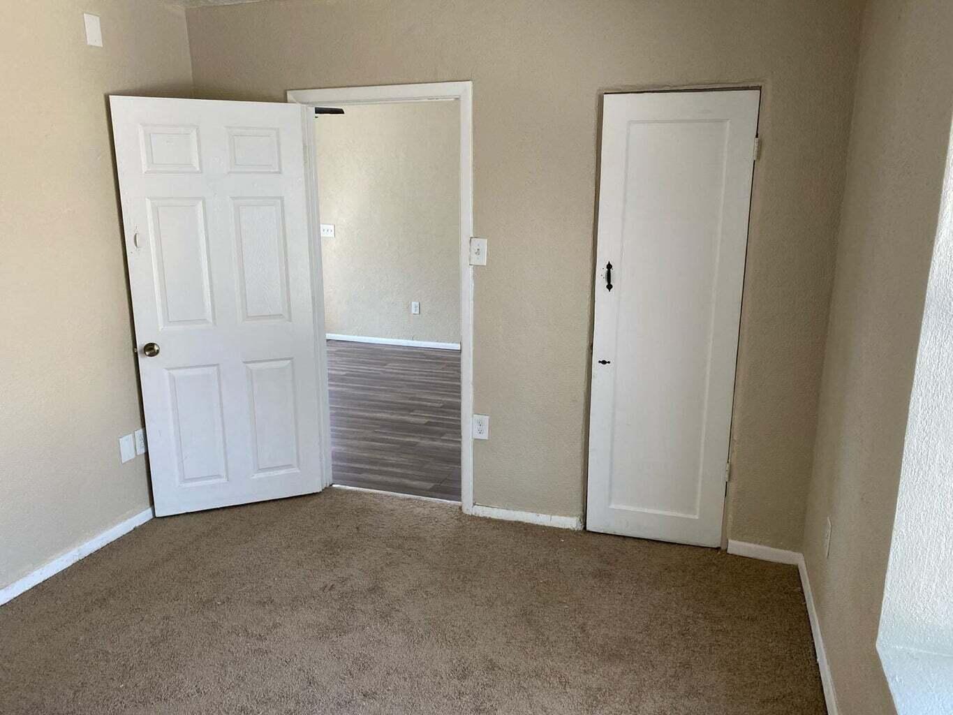 Photo 6 — 3022 Aaron Court SW