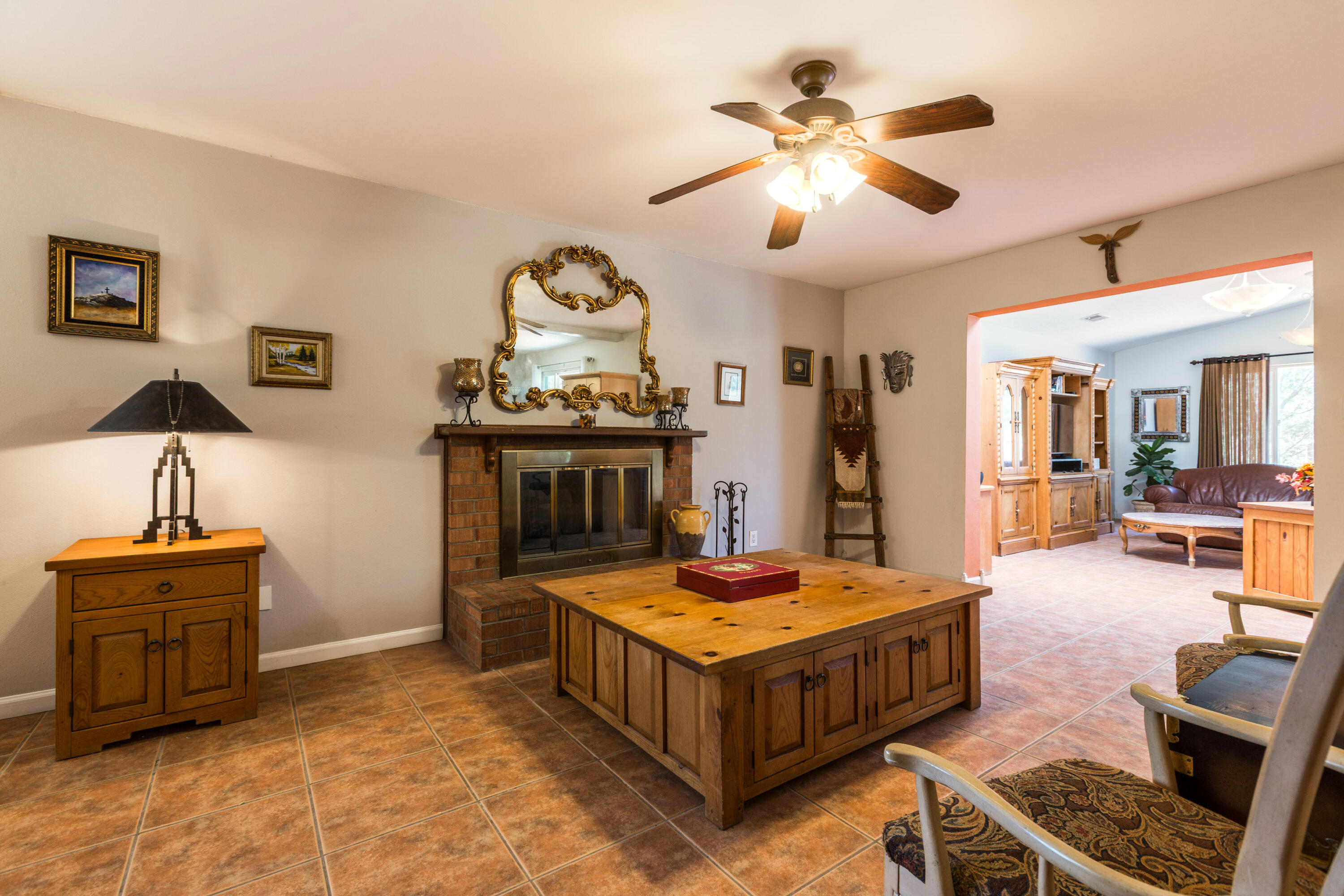Photo 16 — 10405 Mazatlan Drive NE