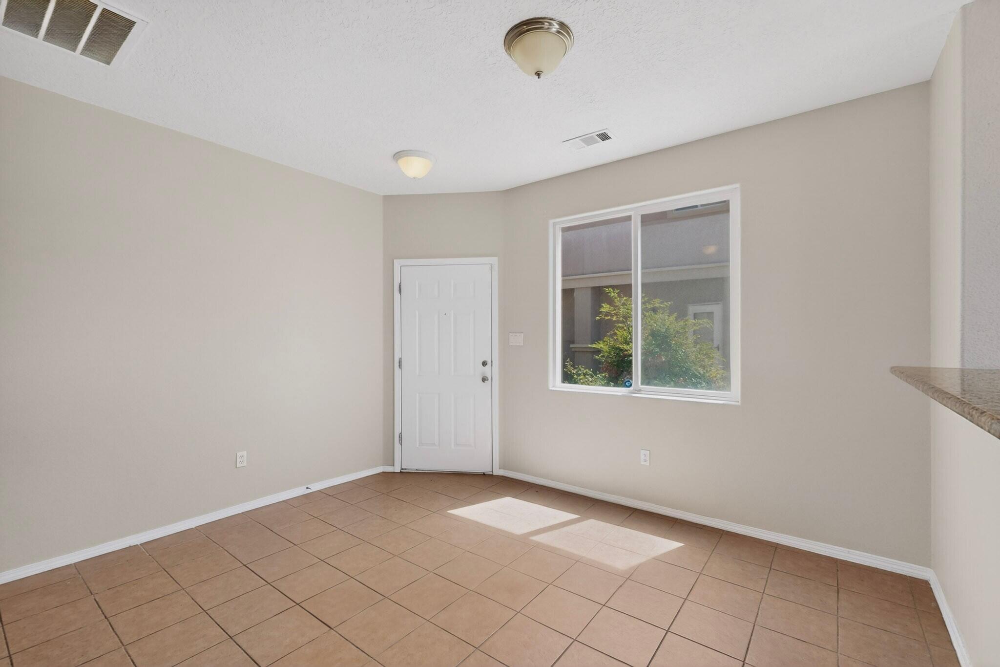 Photo 5 — 2448 Violeta Circle SE