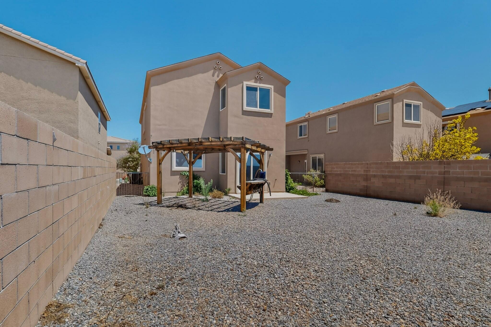 Photo 4 — 2448 Violeta Circle SE
