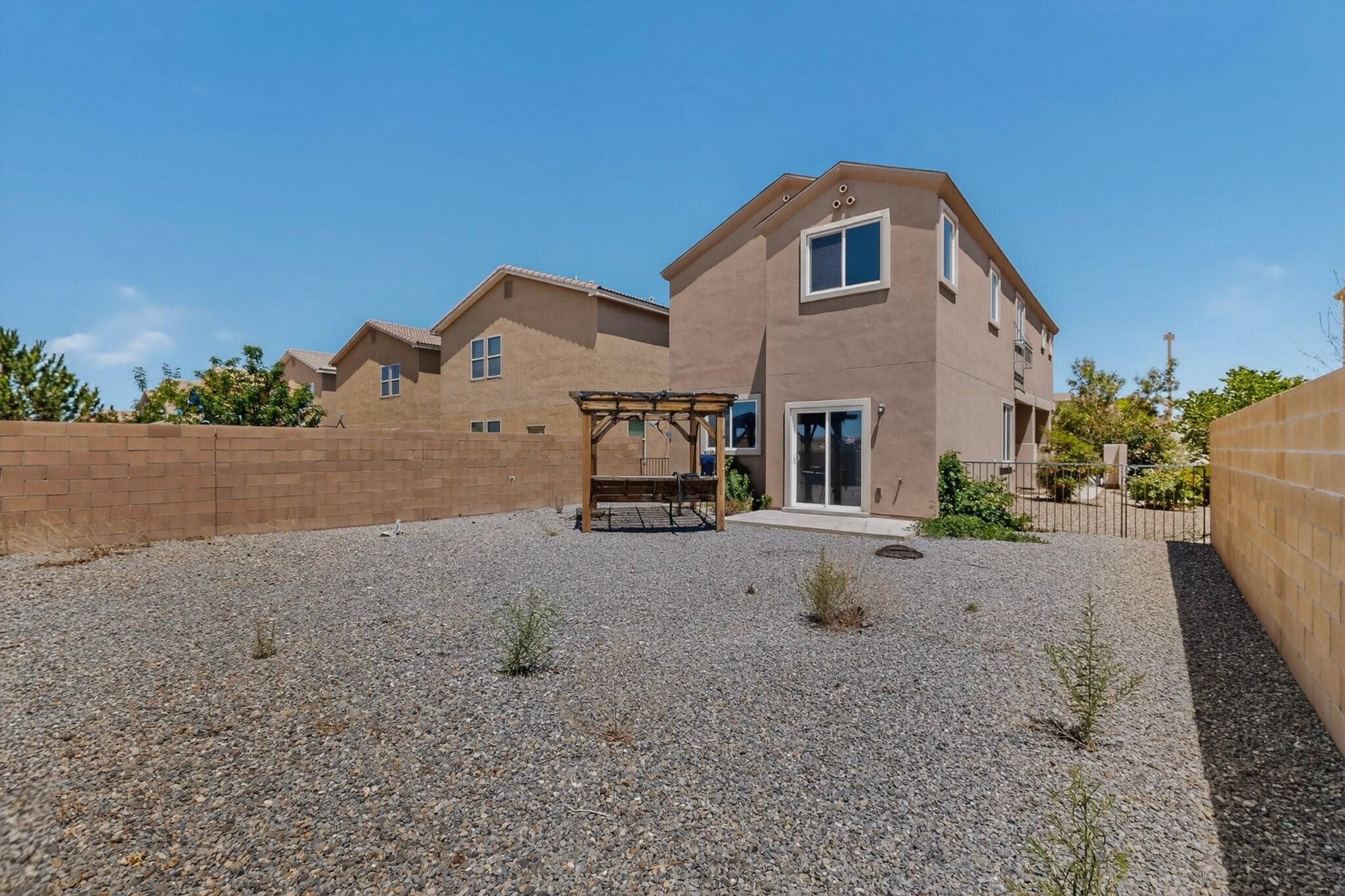 Photo 3 — 2448 Violeta Circle SE