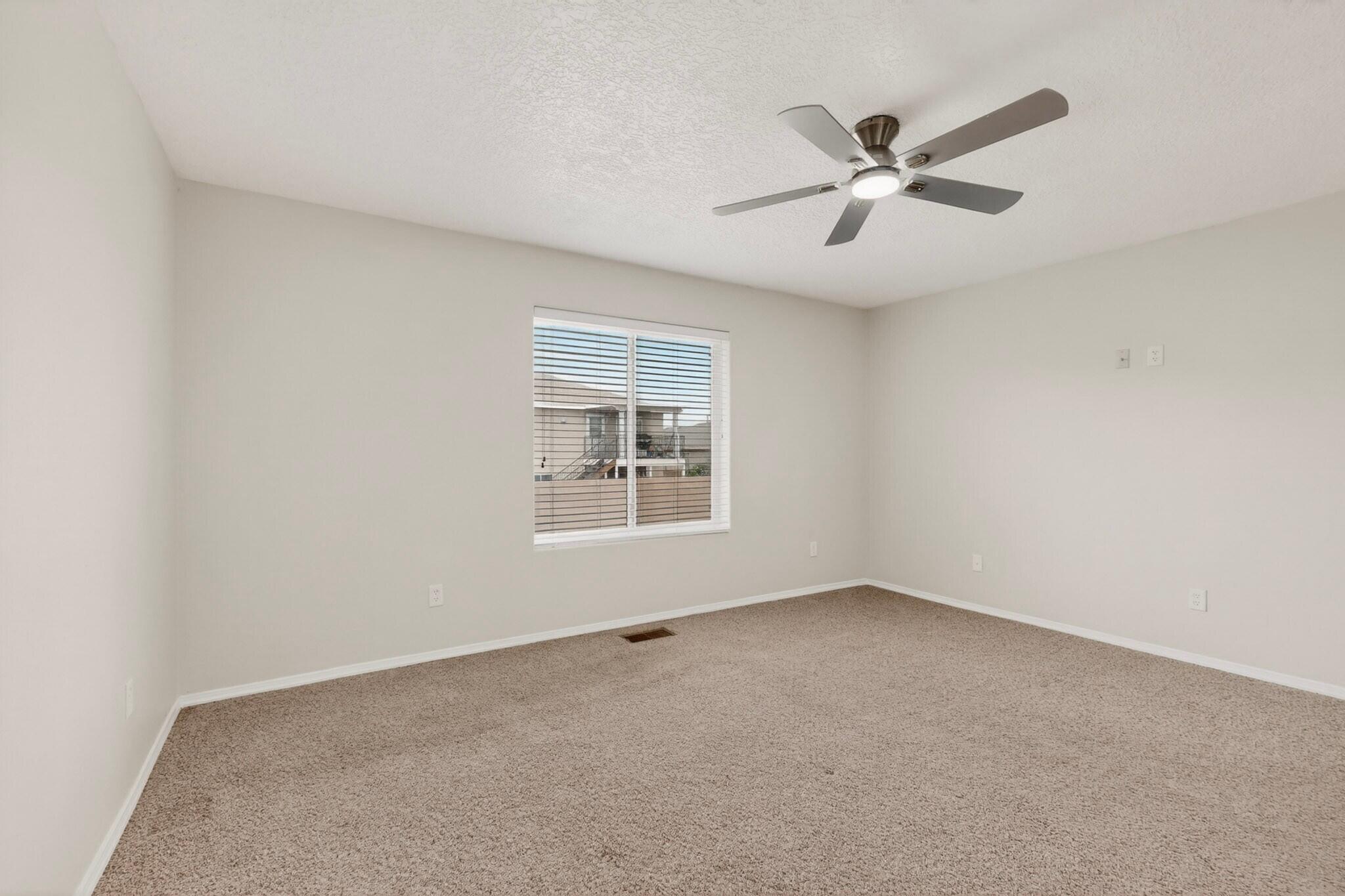 Photo 7 — 235 Cloud View Avenue SW
