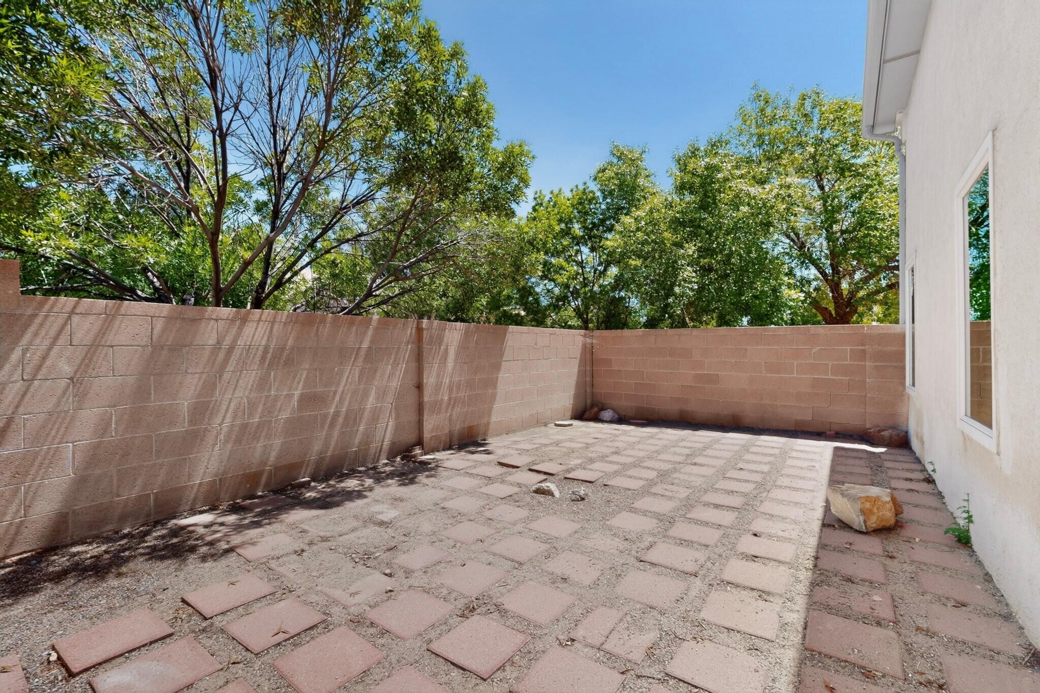 Photo 2 — 8009 Rancho Dorado Court NW