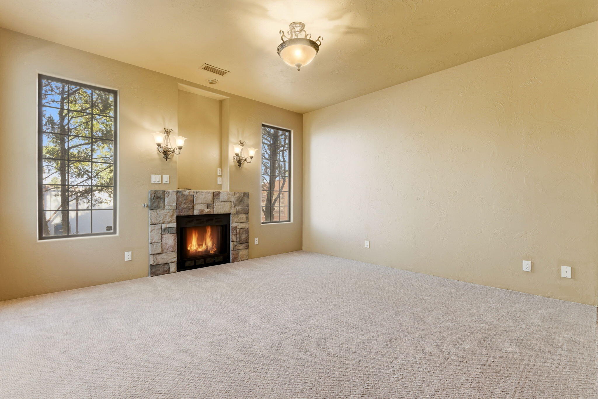 Photo 20 — 3723 Alamogordo Drive NW