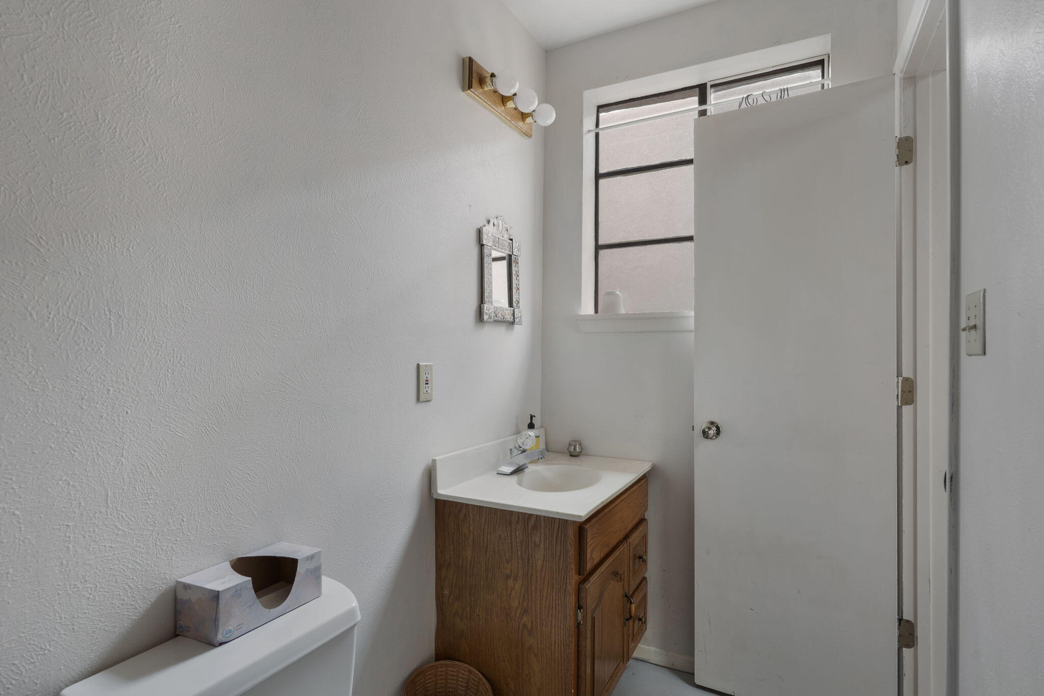 Photo 18 — 1907 Anderson Place SE