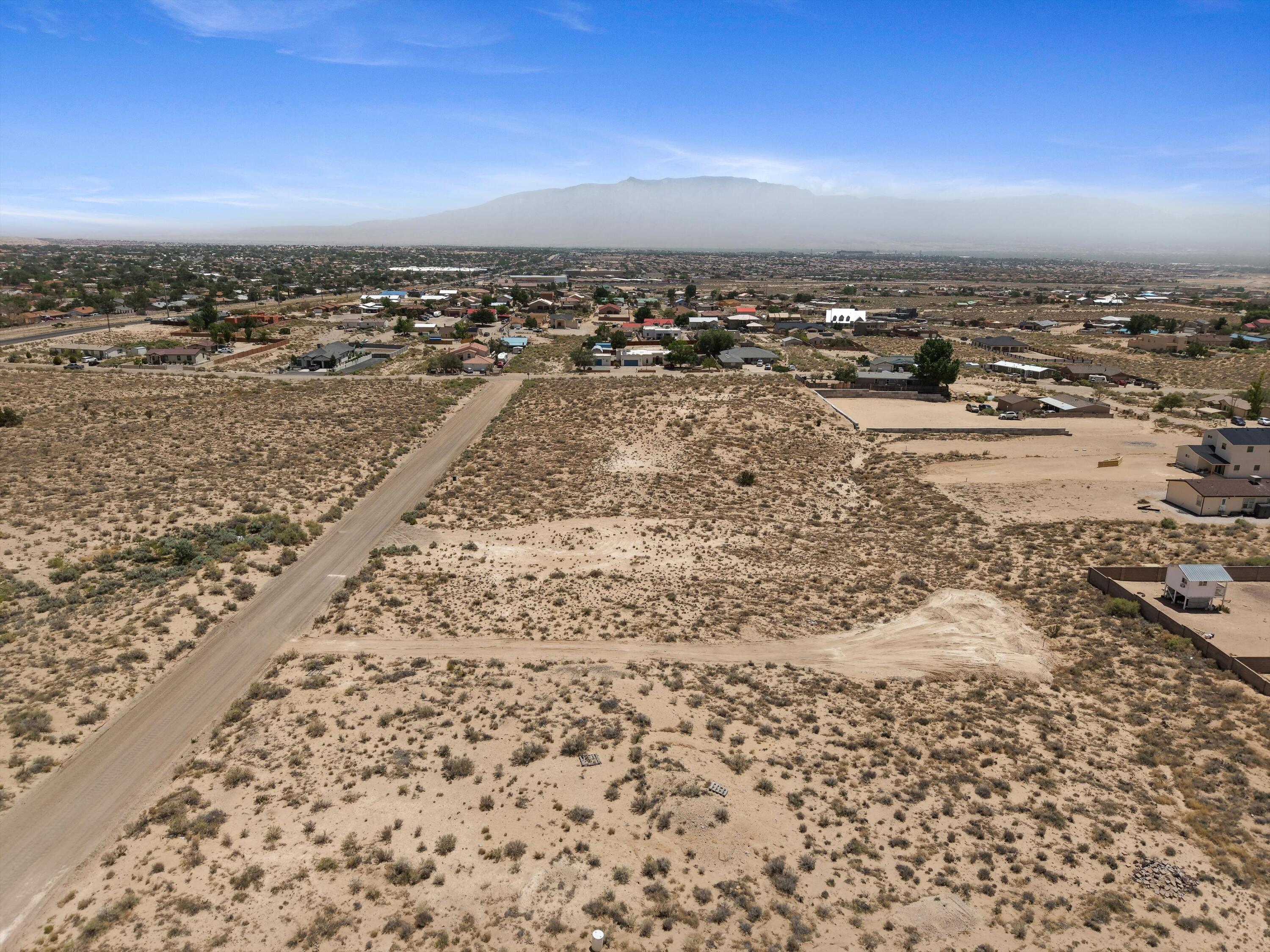 Photo 10 —  Block: 6 Lot:12 Unit: 10