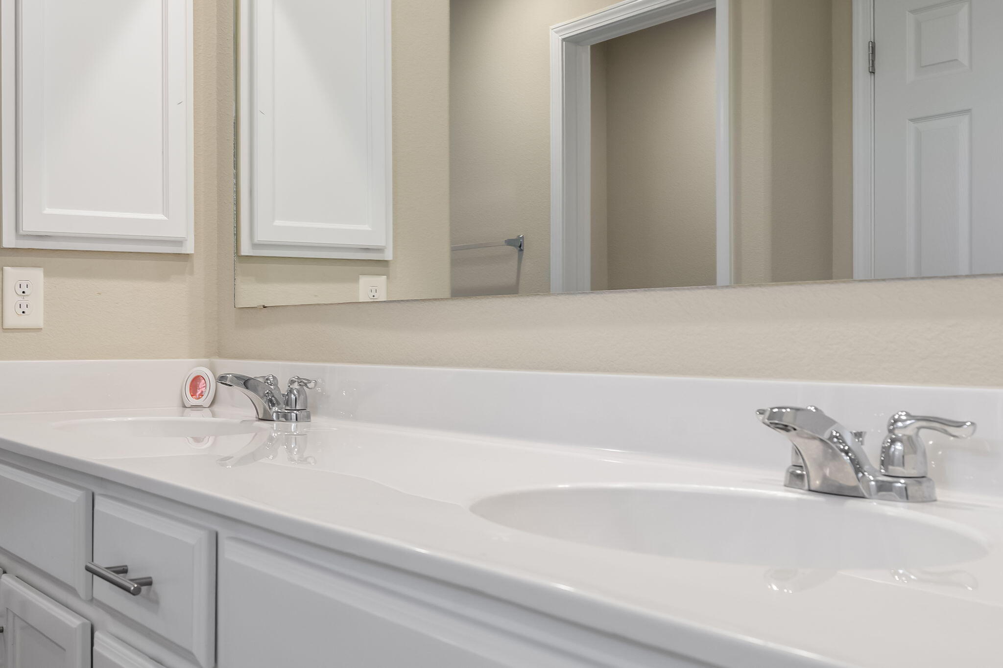 Photo 12 — 3114 Allyson Way NE