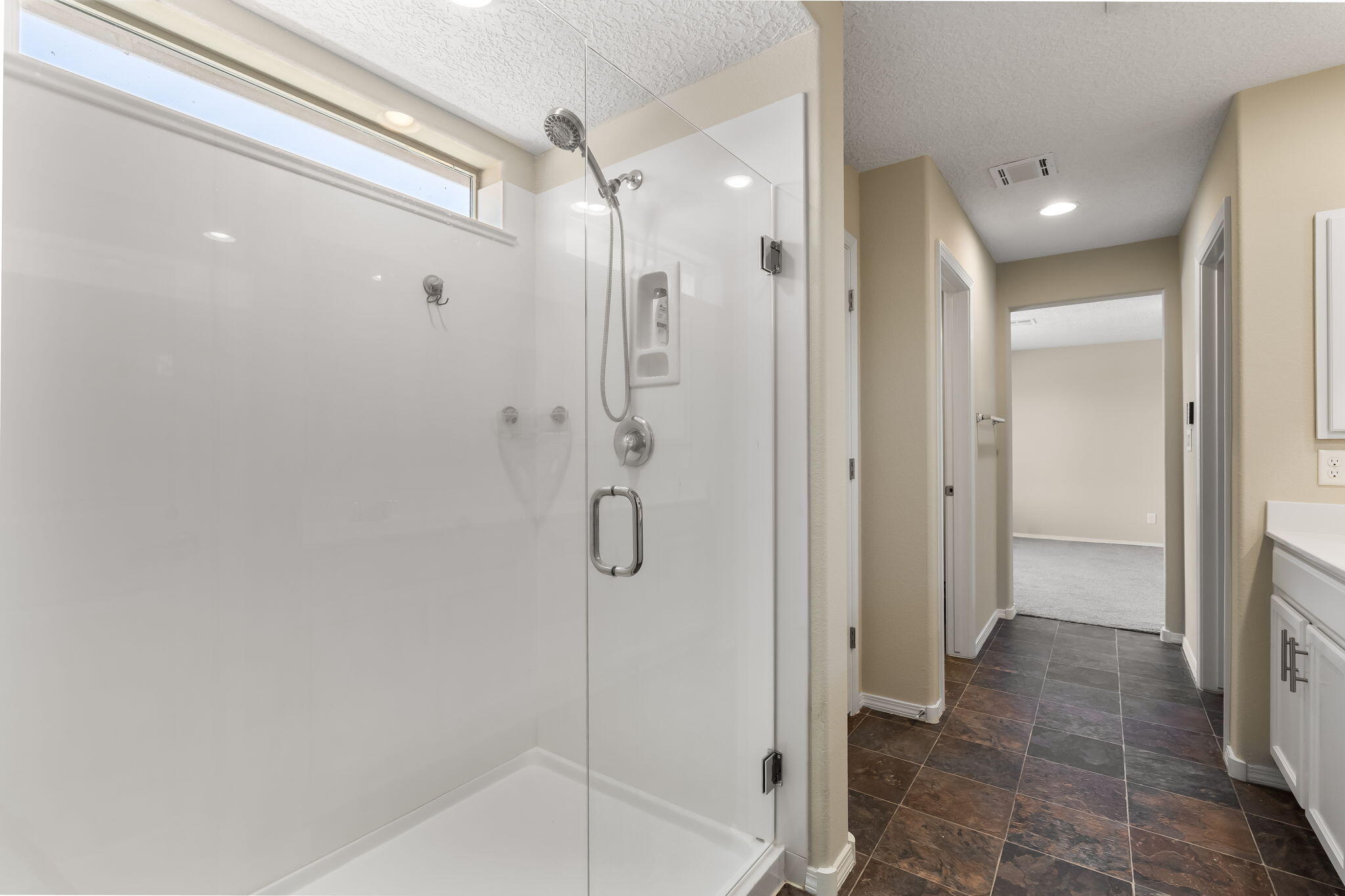 Photo 11 — 3114 Allyson Way NE