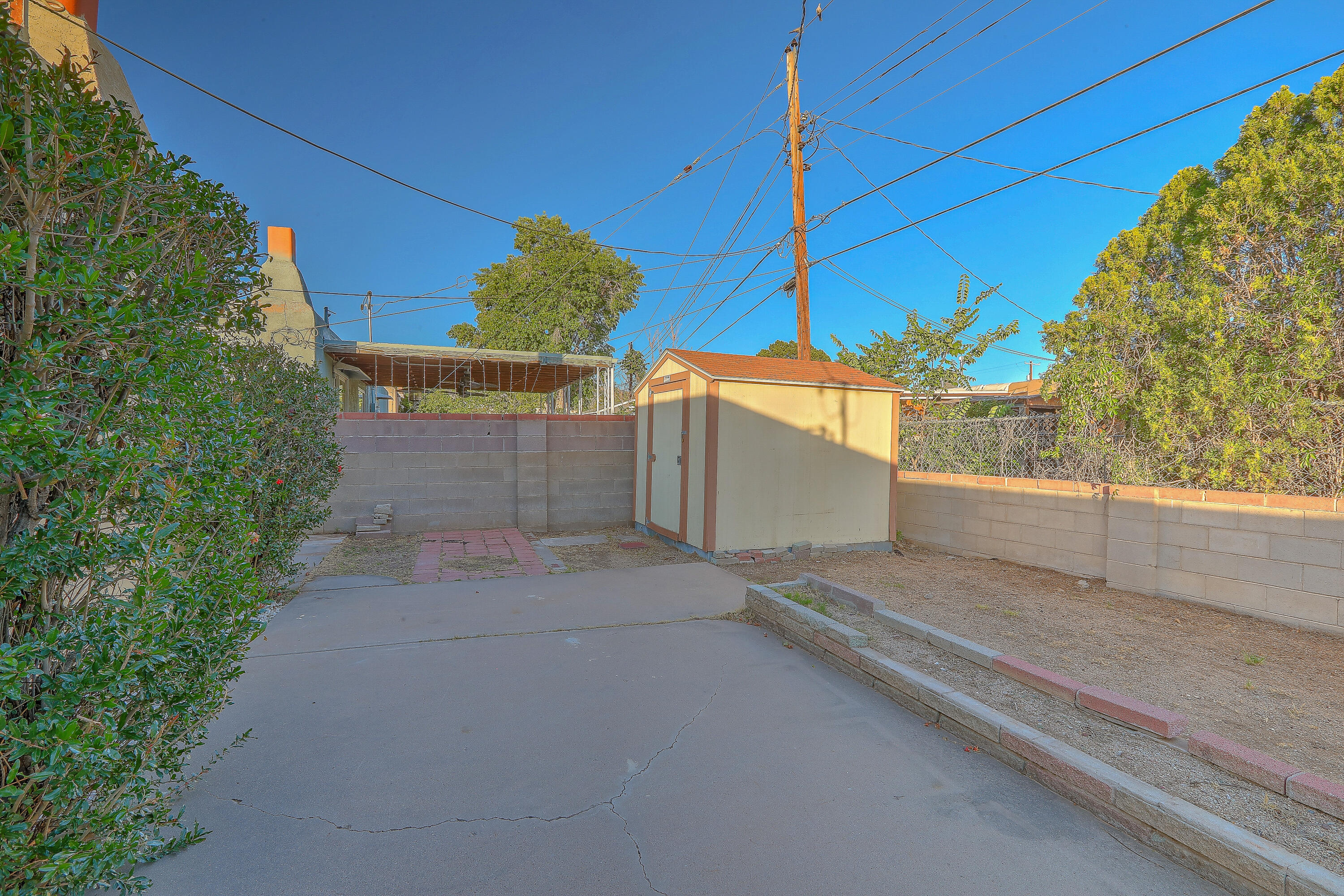 Photo 18 — 7738 Haines Avenue NE