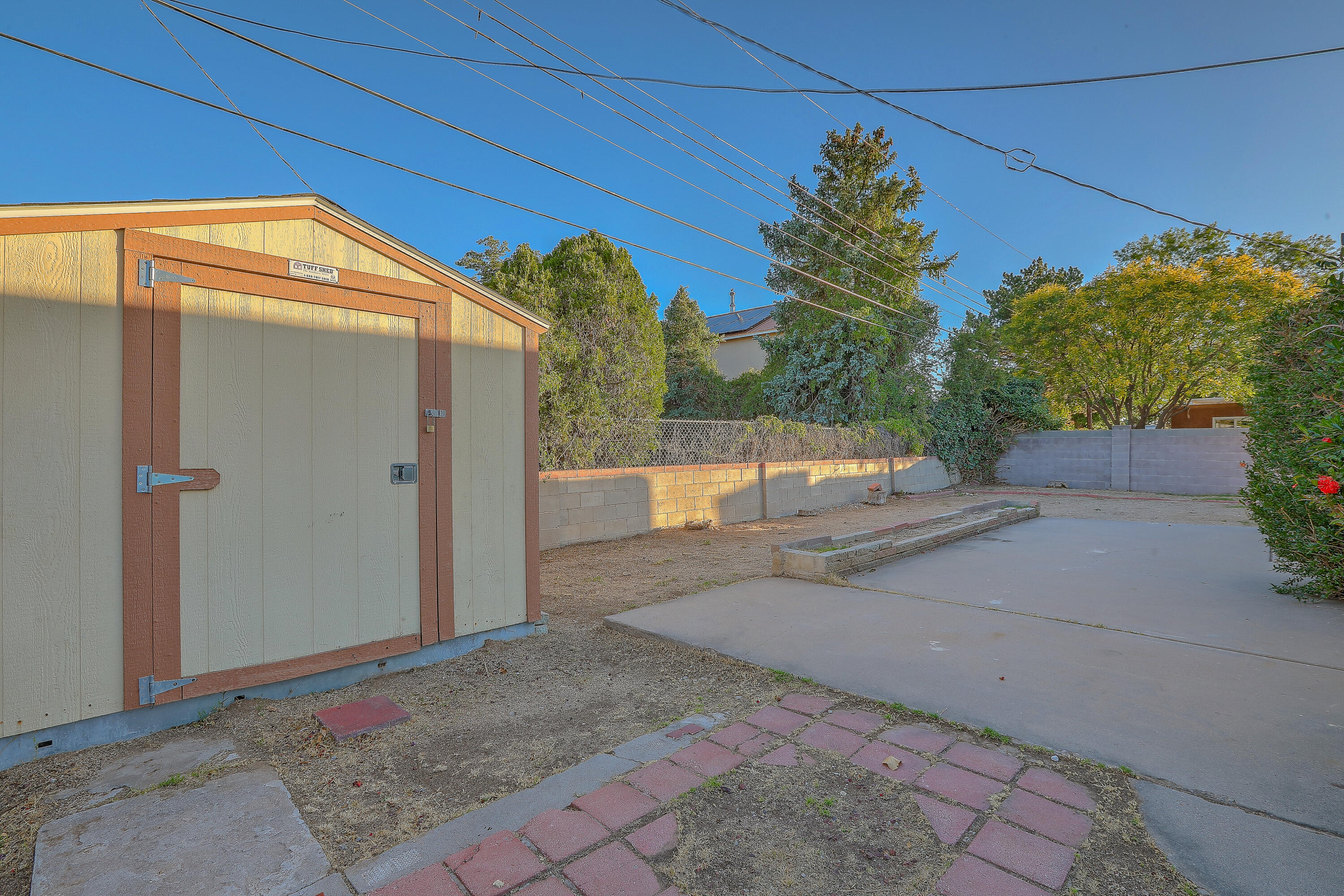 Photo 17 — 7738 Haines Avenue NE
