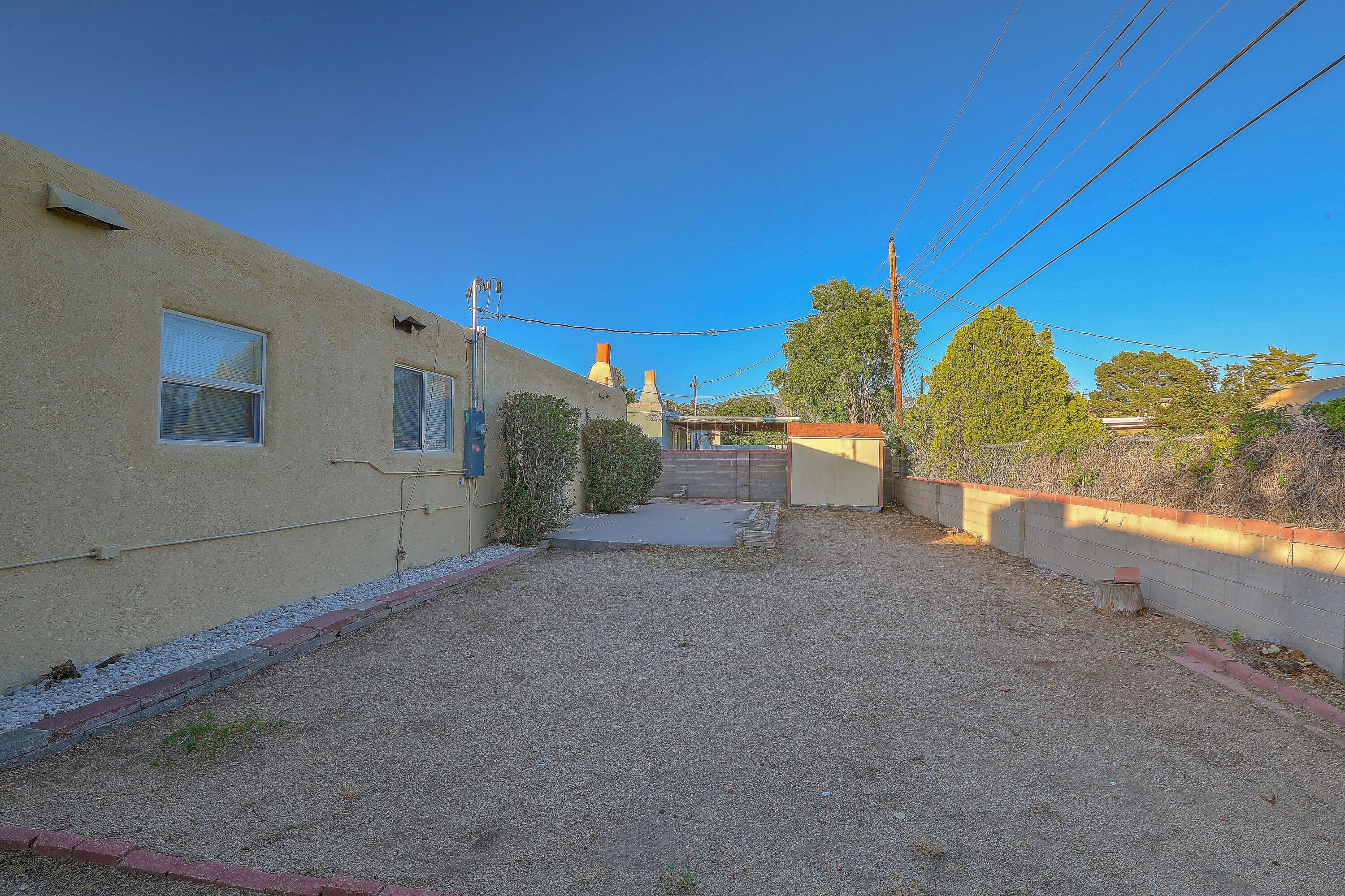Photo 6 — 7738 Haines Avenue NE