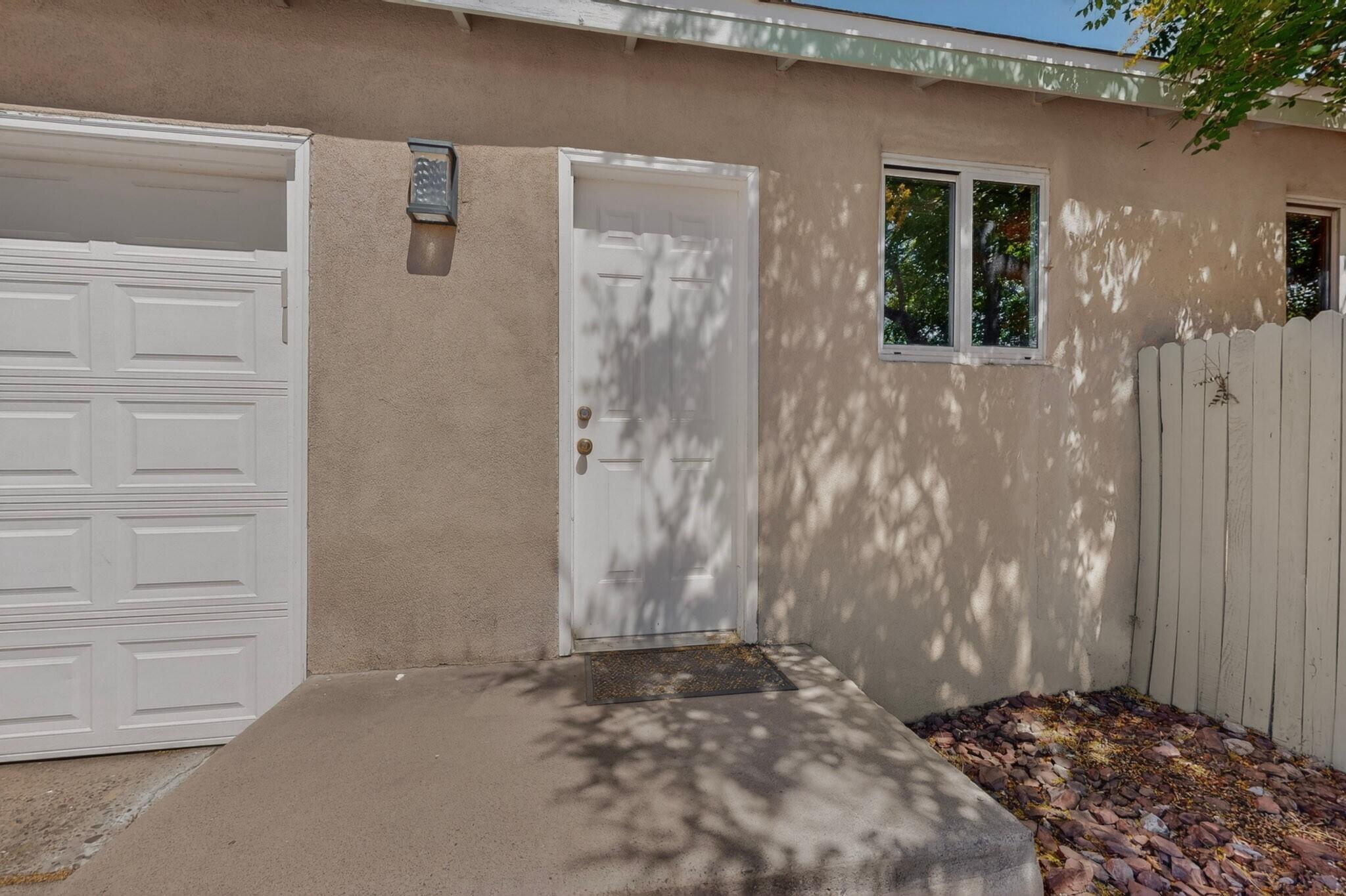 Photo 4 — 3605 Mesa Verde Avenue NE