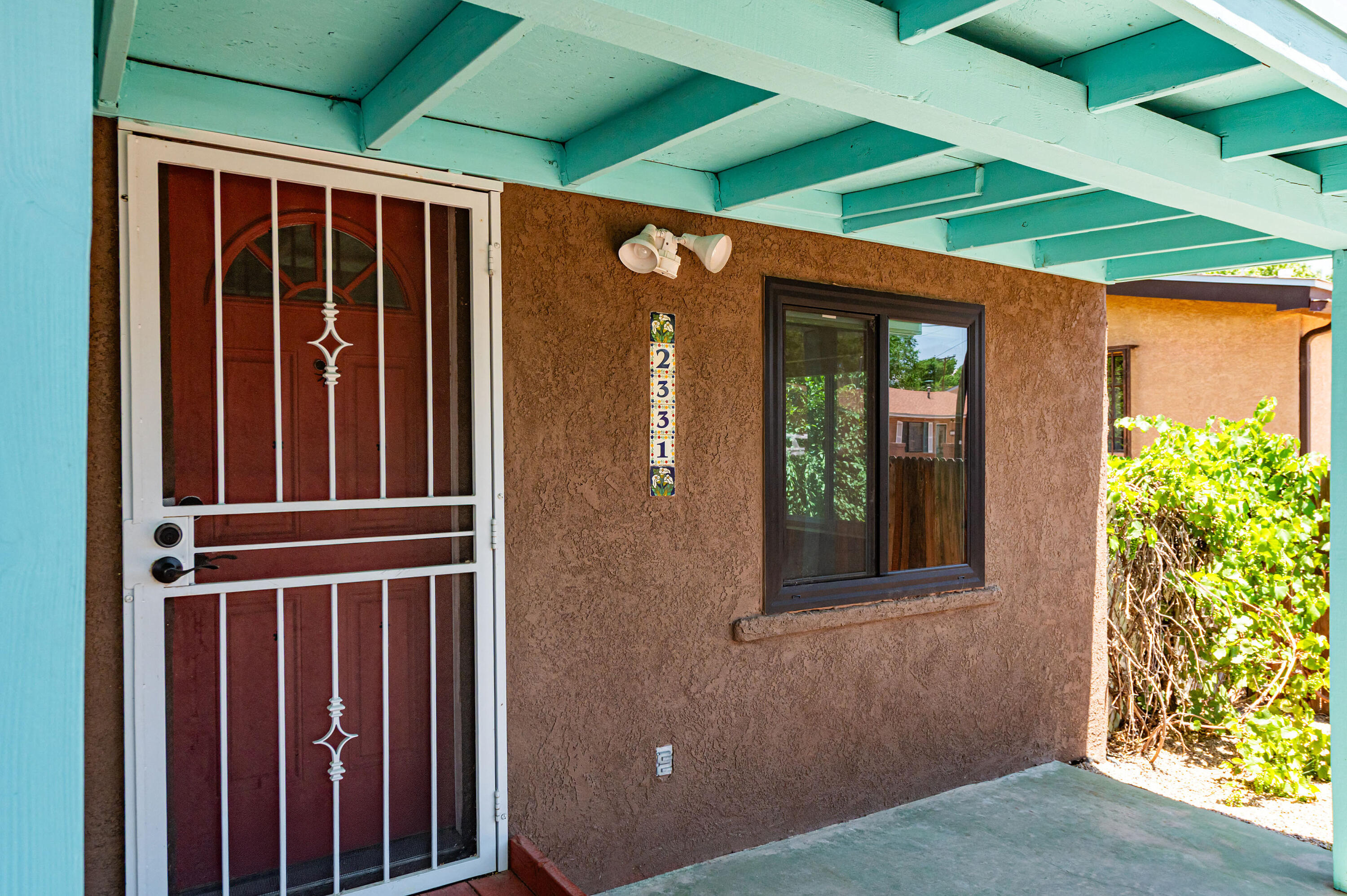 Photo 17 — 2331 Edna Avenue NW