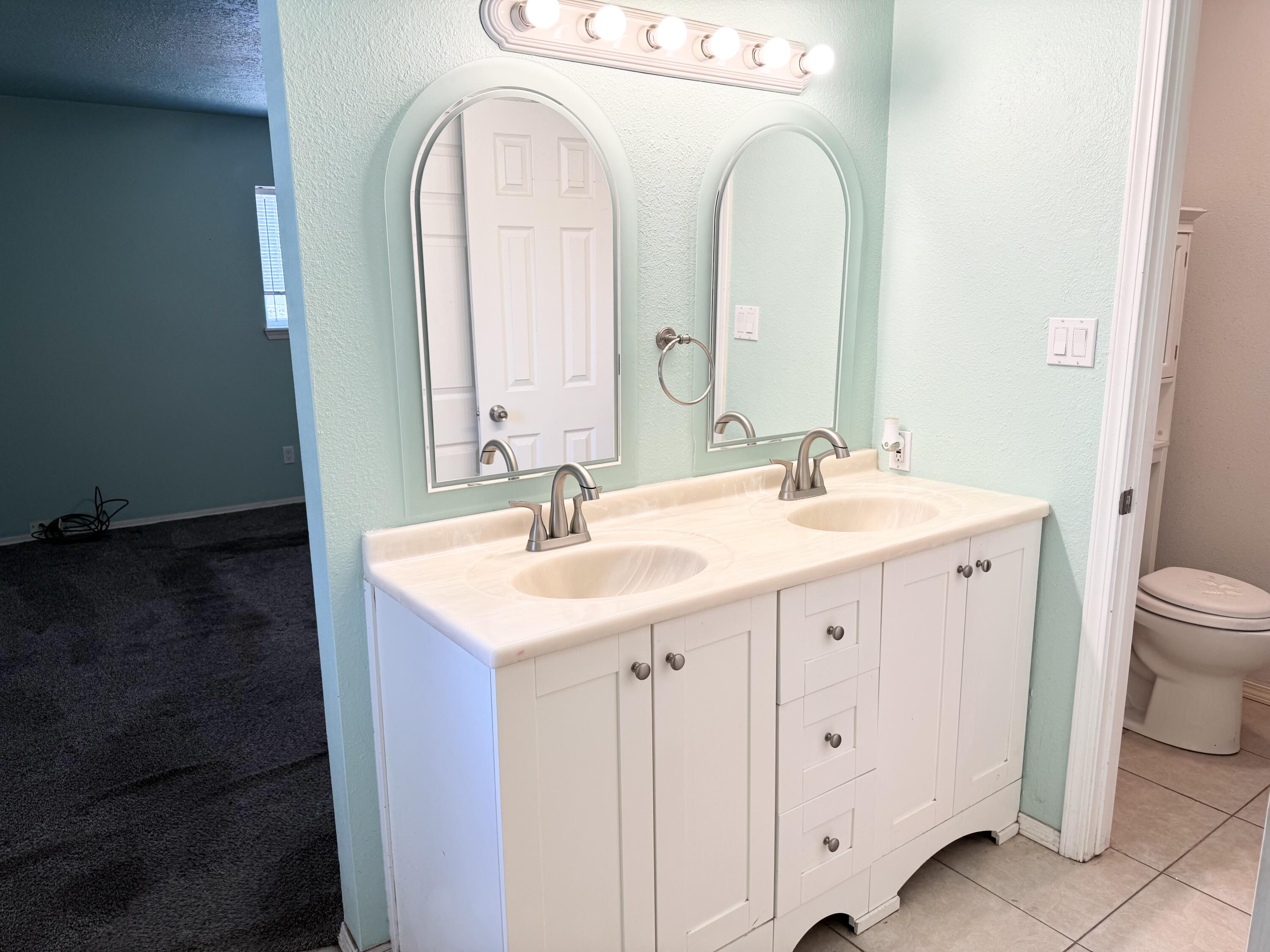 Photo 7 — 6205 Vista Montano Street NW