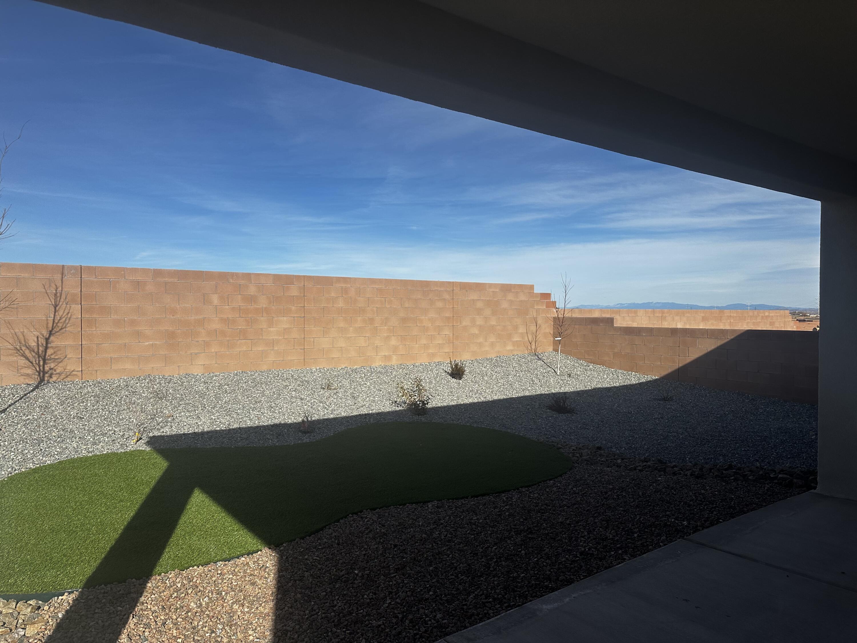 Photo 3 — 6739 Clayton Drive NE