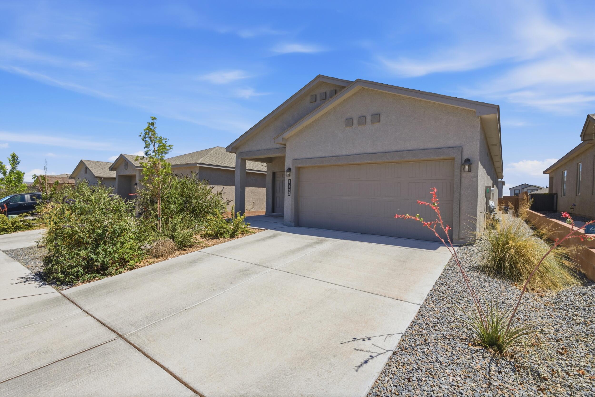10728 Sabino Loop SW