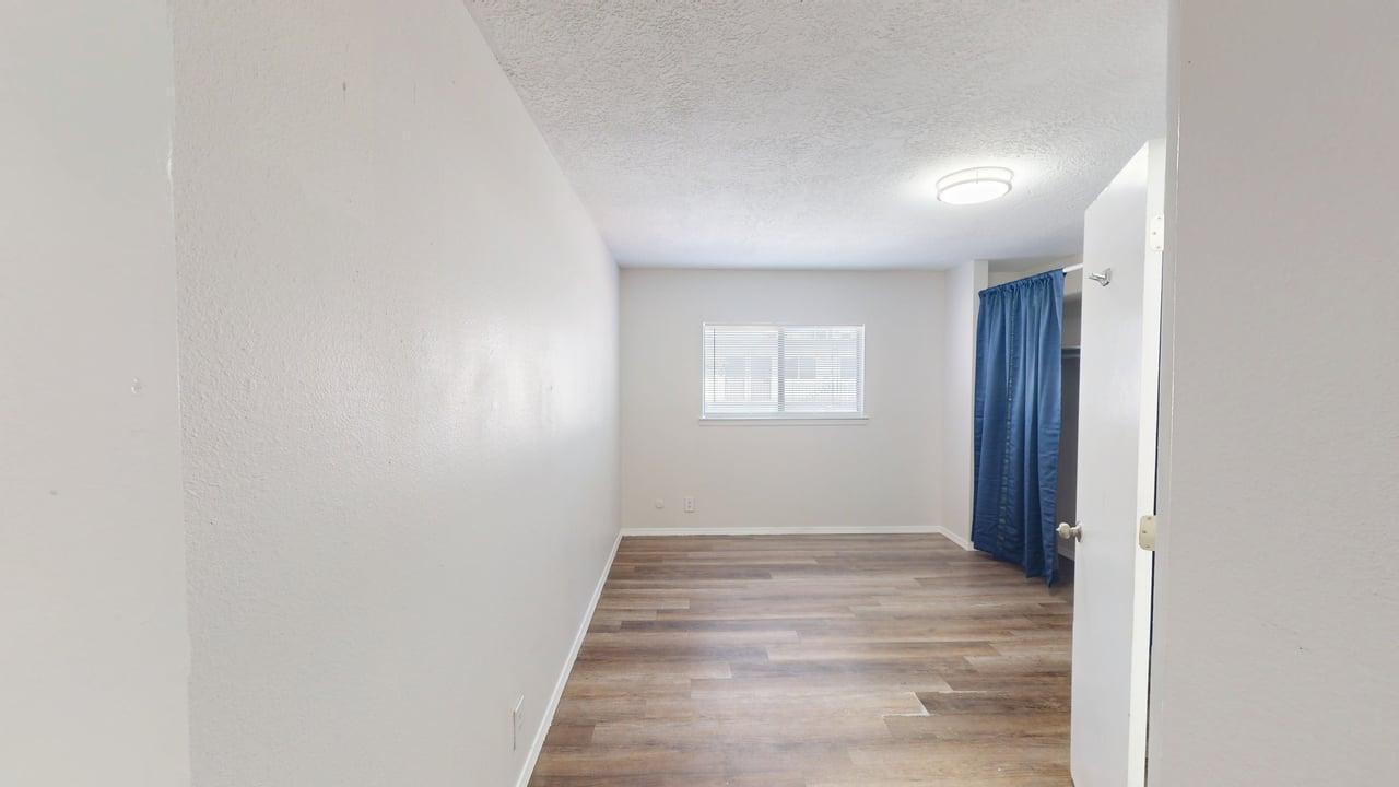 Photo 18 — 433 Mesilla & 437 (4 lots) Street SE