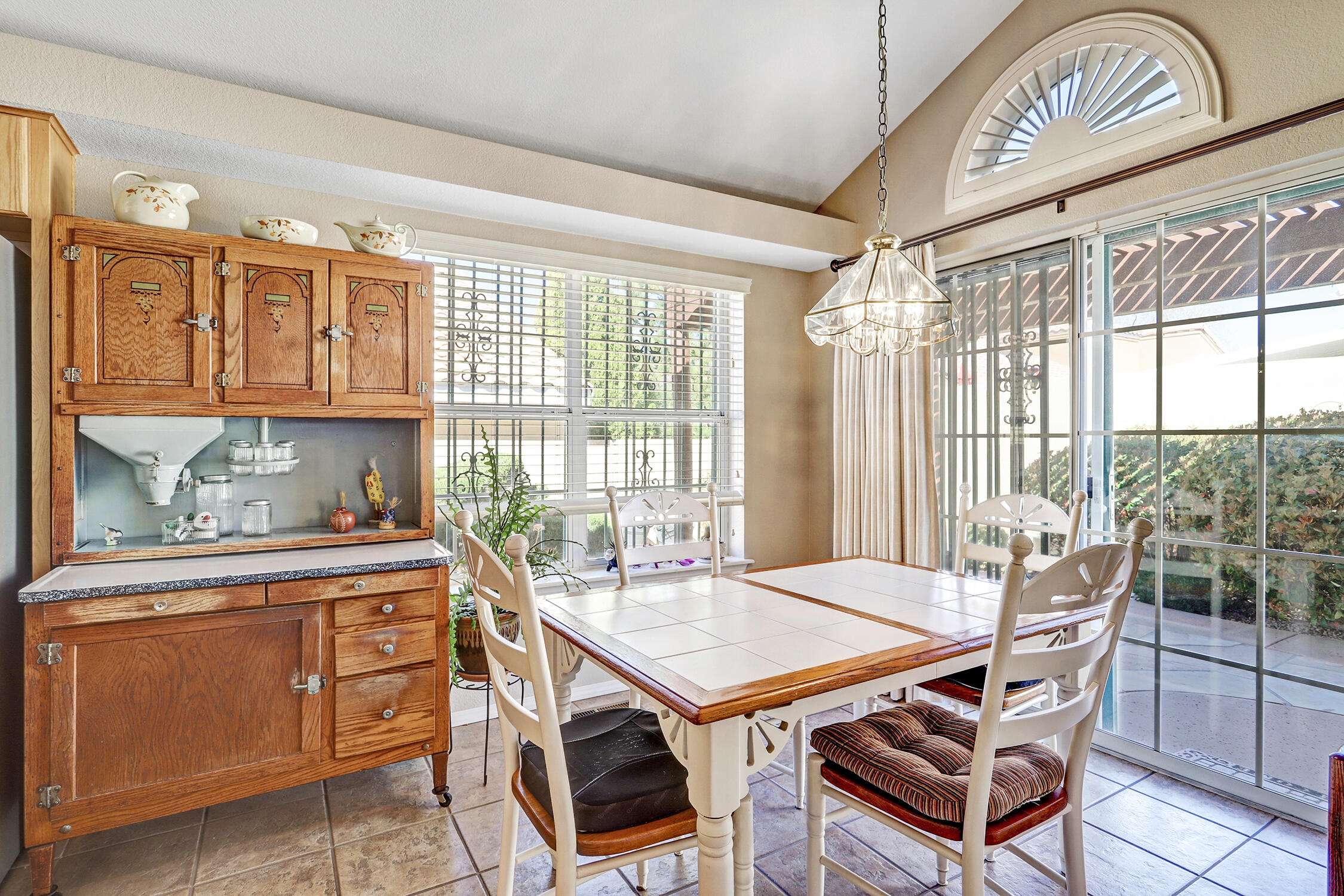Photo 7 — 1211 Blue Quail Road NE