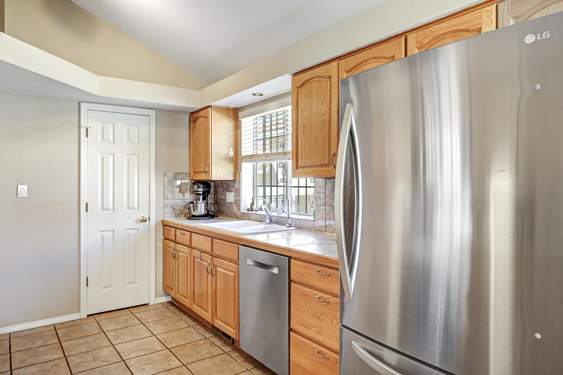 Photo 12 — 1211 Blue Quail Road NE
