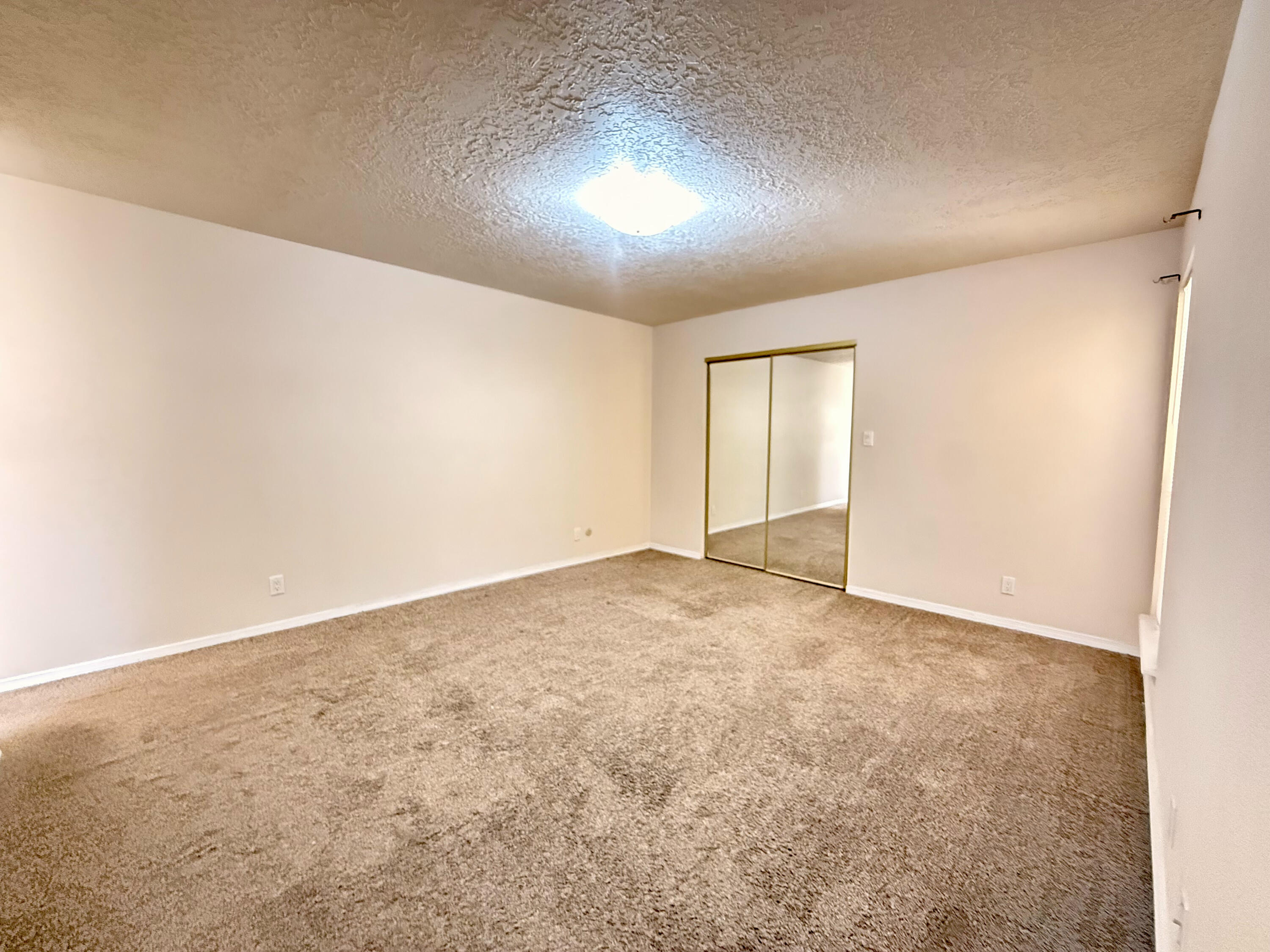 Photo 7 — 523 Pinon Creek Road SE