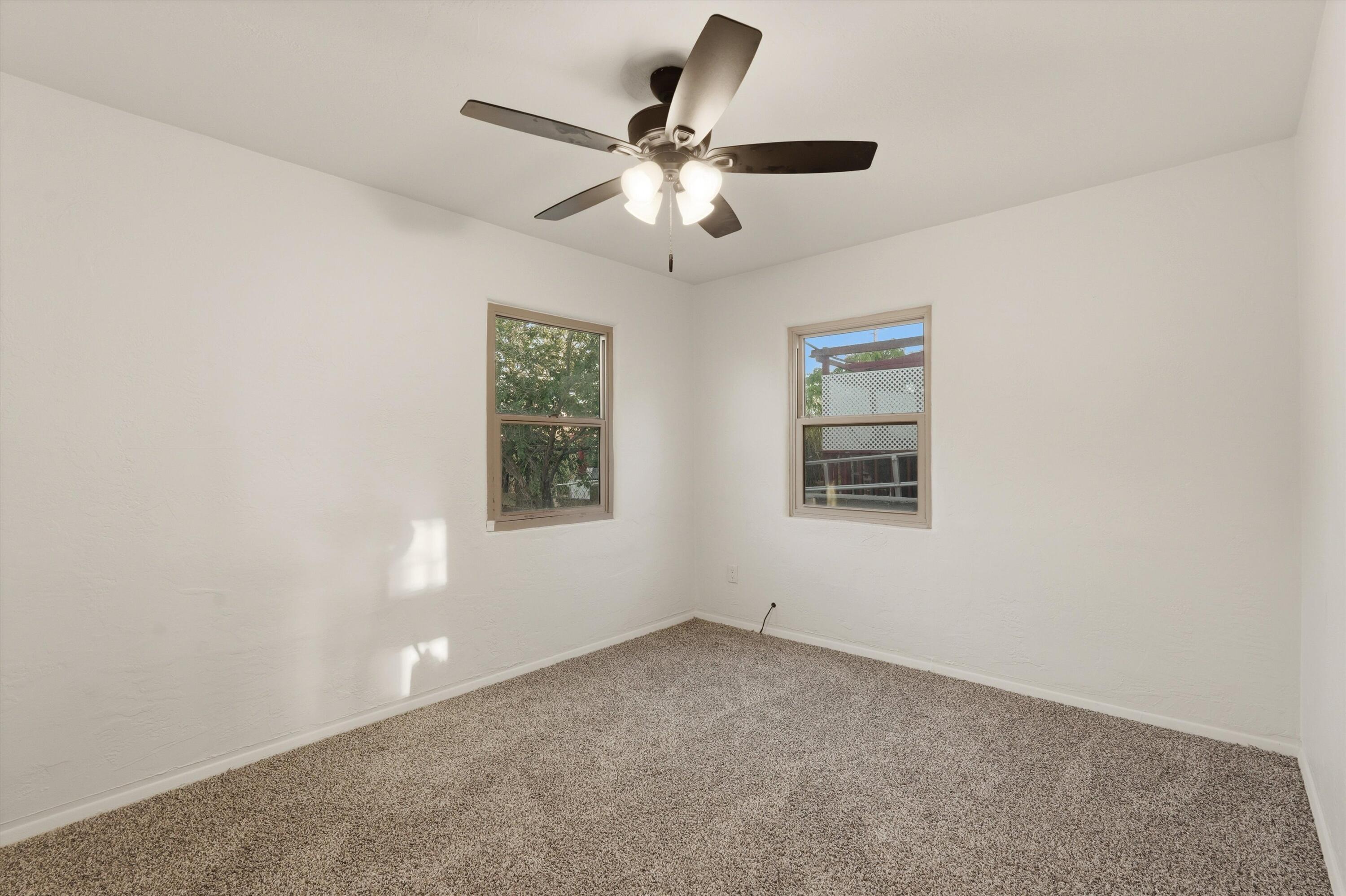 Photo 20 — 1318 Truman Street SE