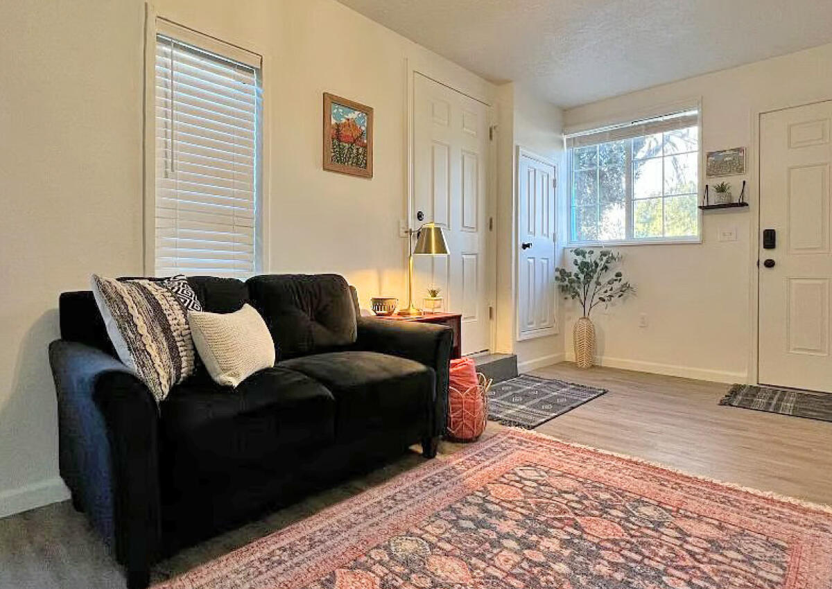 Photo 11 — 511 Spruce Street SE