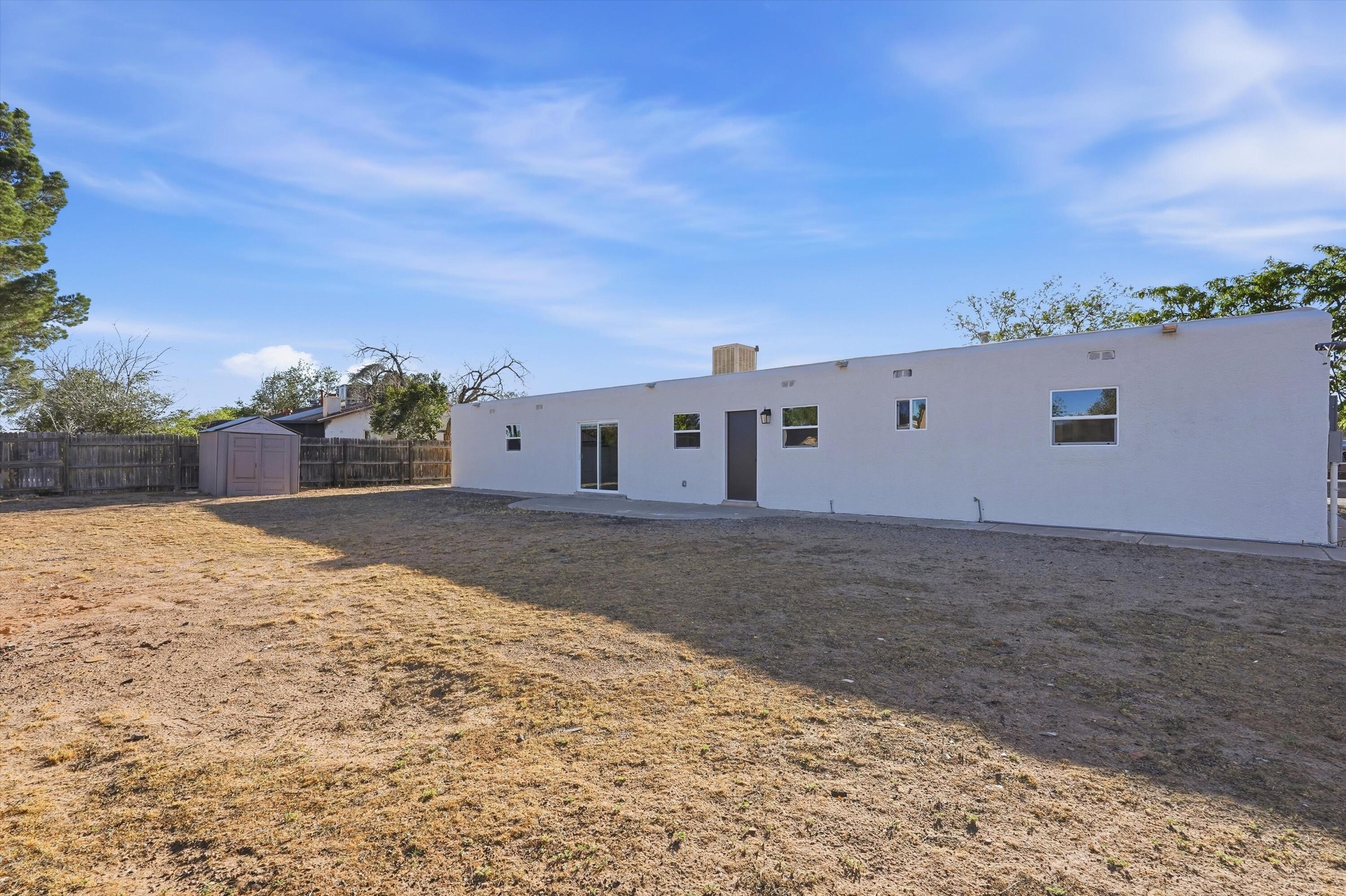 Photo 11 — 514 Villa Verde Drive SE
