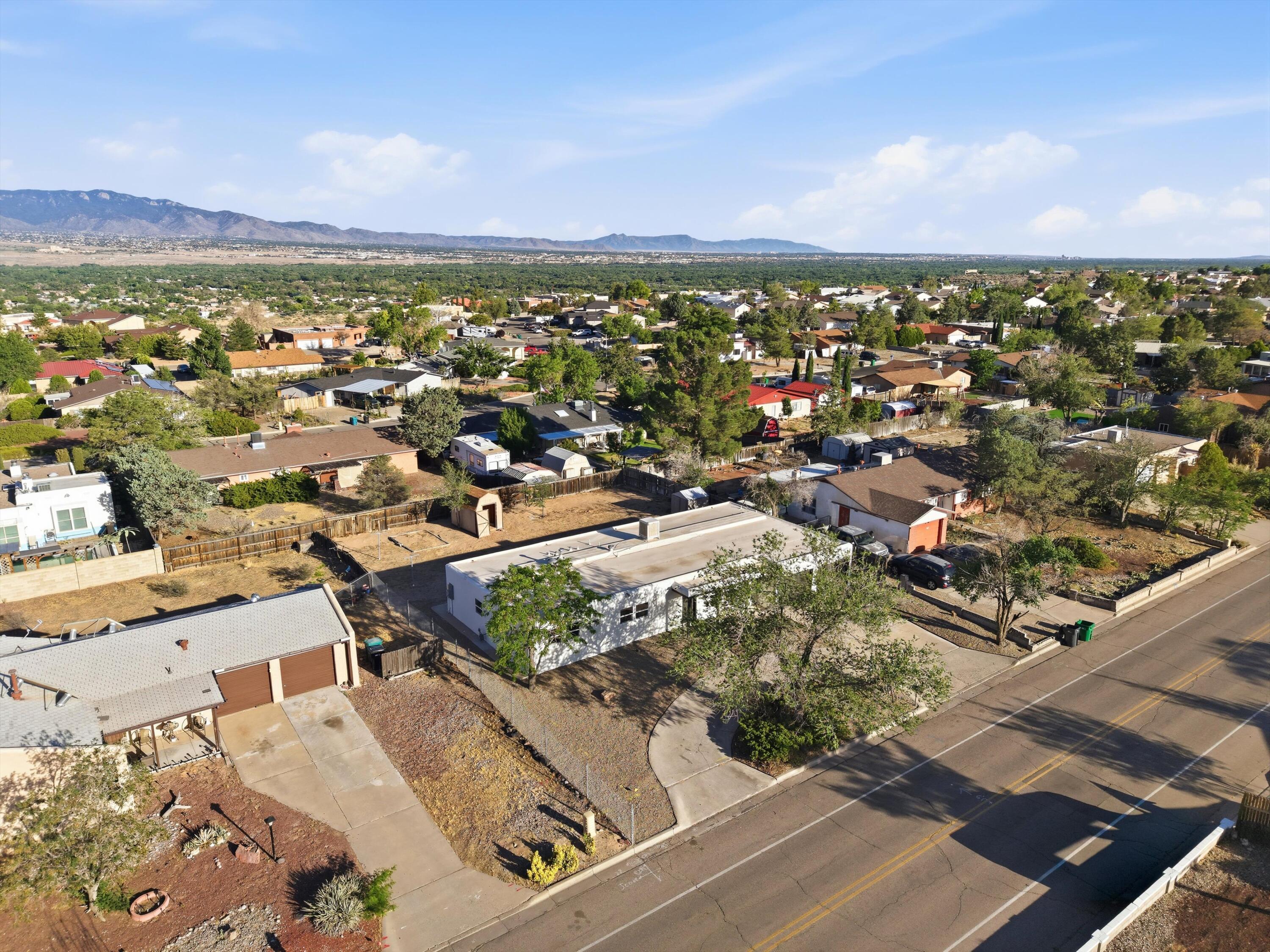 Photo 4 — 514 Villa Verde Drive SE