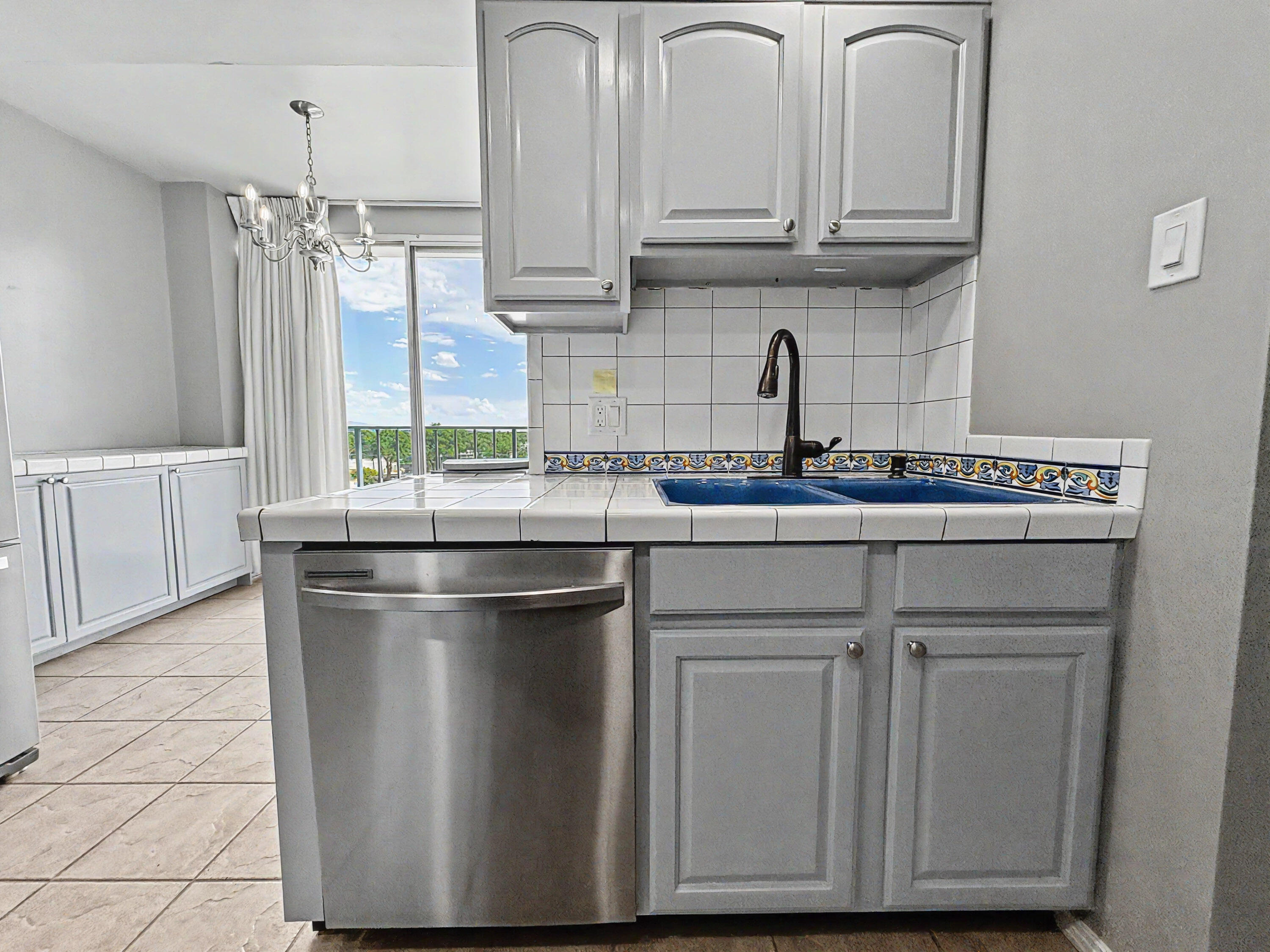 Photo 18 — 600 Alcalde Place SW 6C