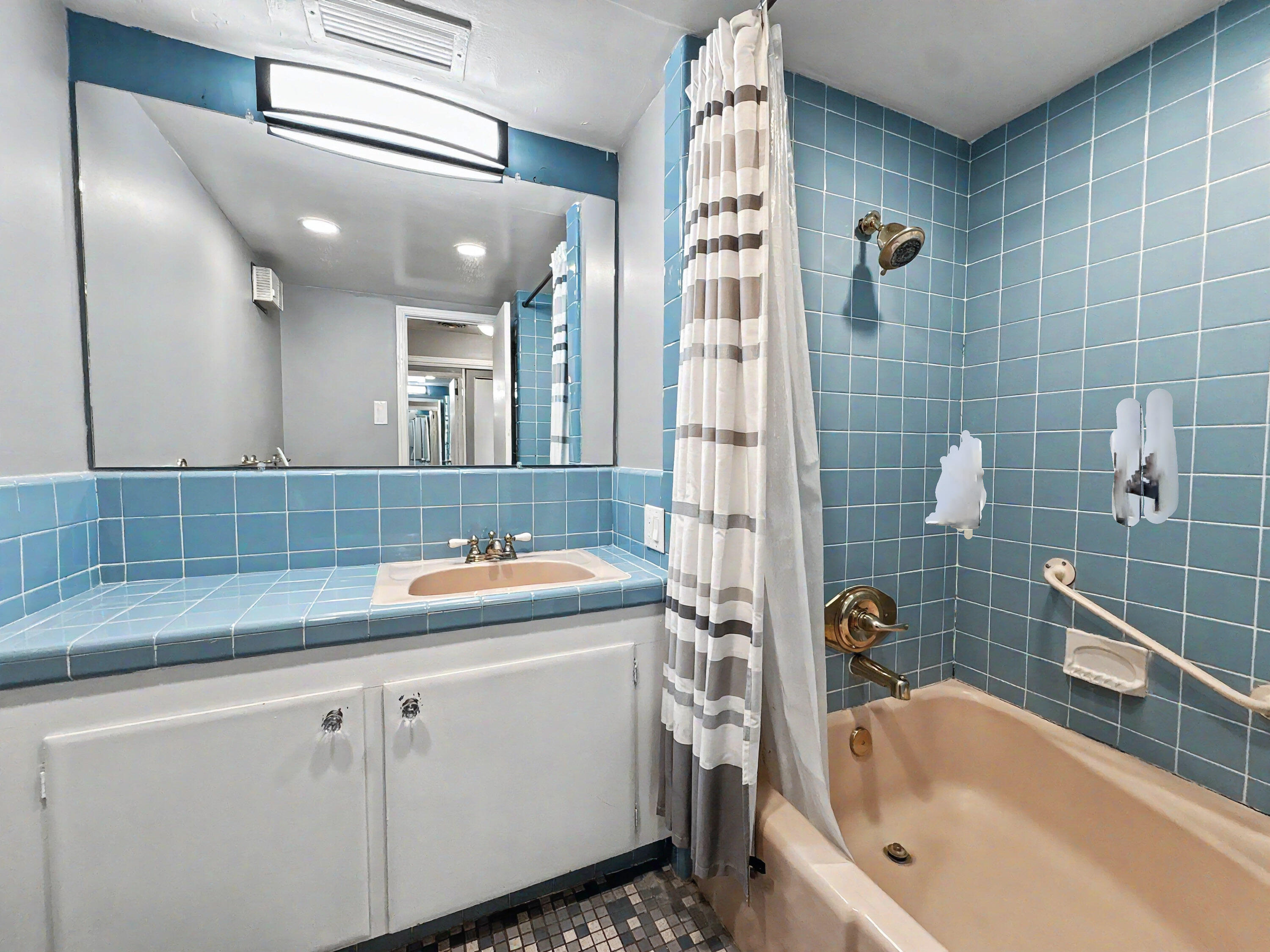 Photo 9 — 600 Alcalde Place SW 6C