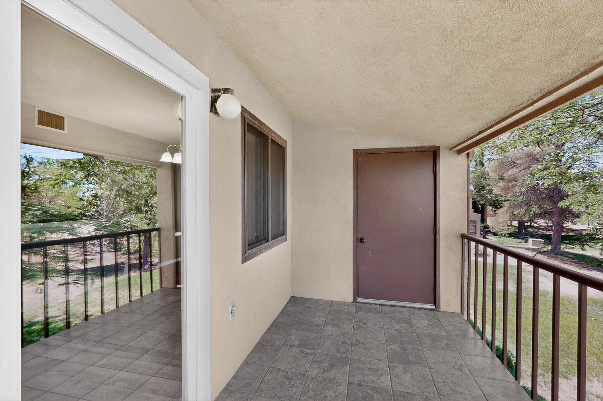 Photo 4 — 915 Country Club Drive SE APT H