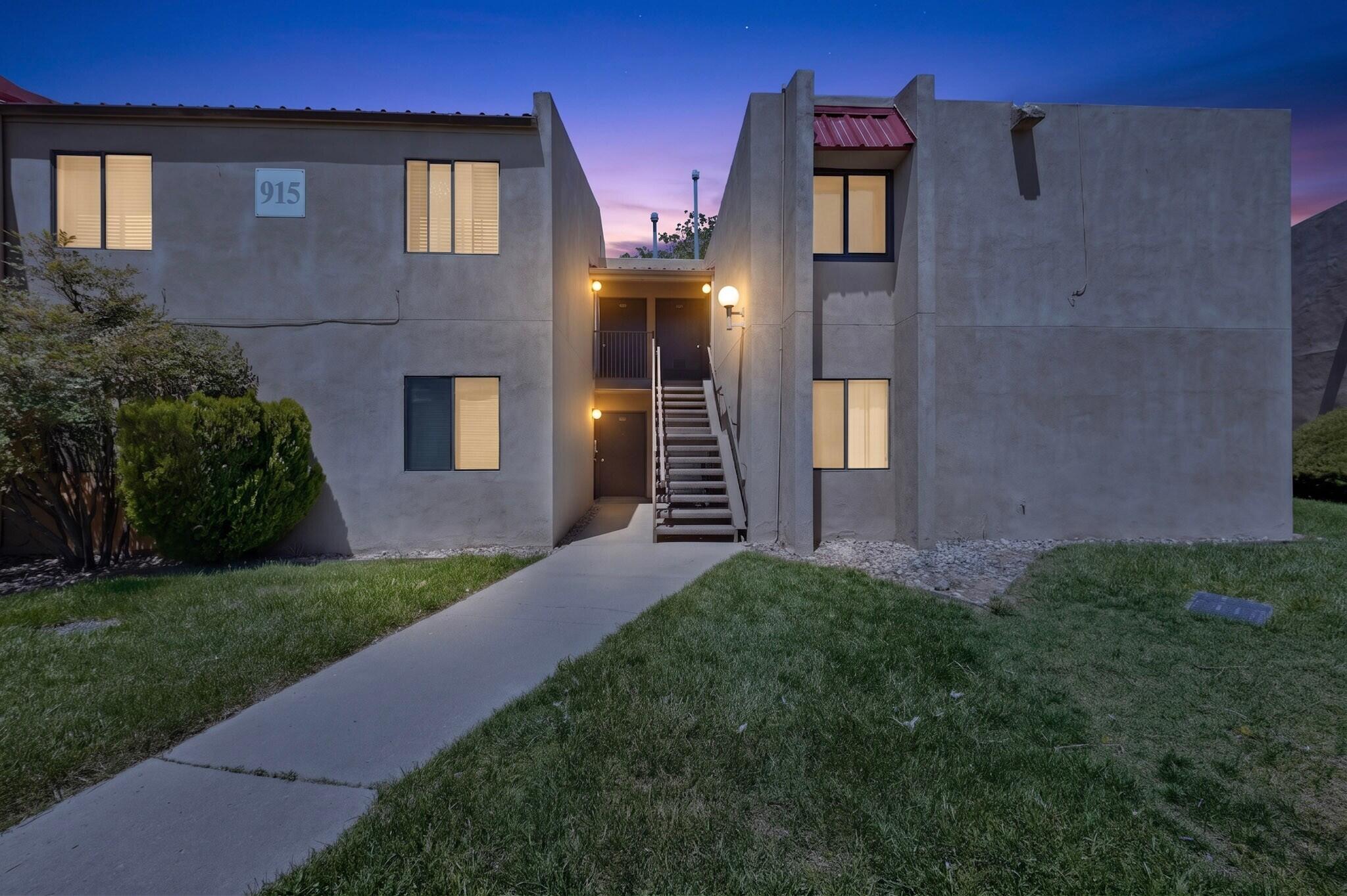 Photo 5 — 915 Country Club Drive SE APT H