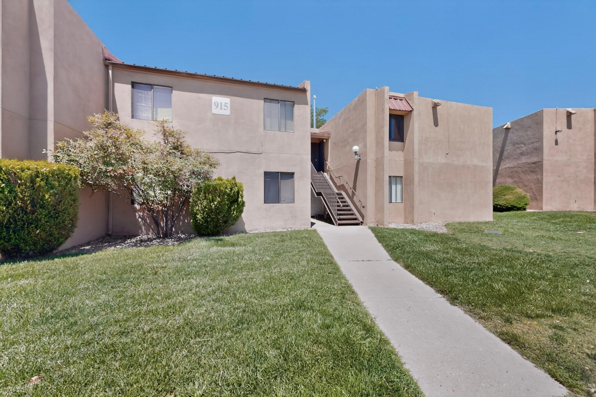 Photo 7 — 915 Country Club Drive SE APT H