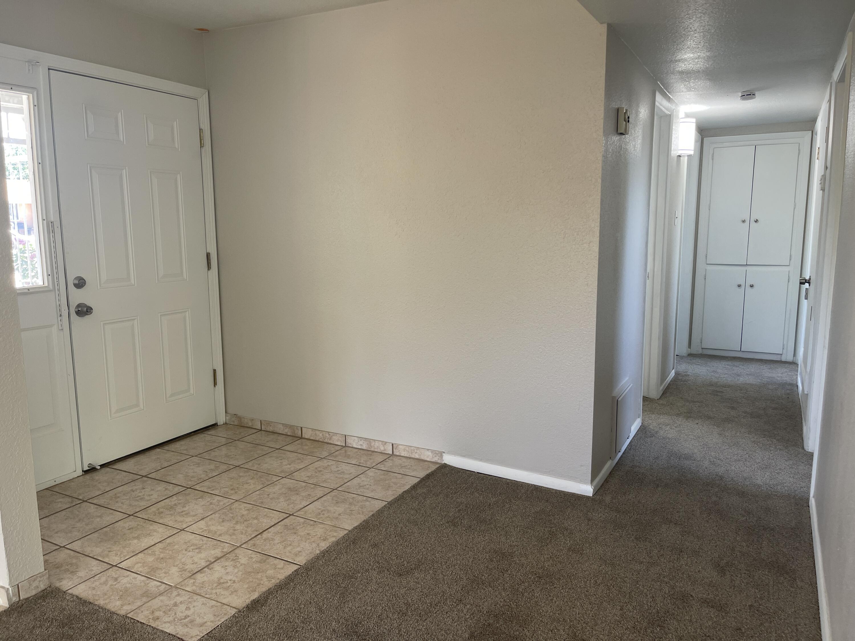 Photo 12 — 4400 Hilton Avenue NE