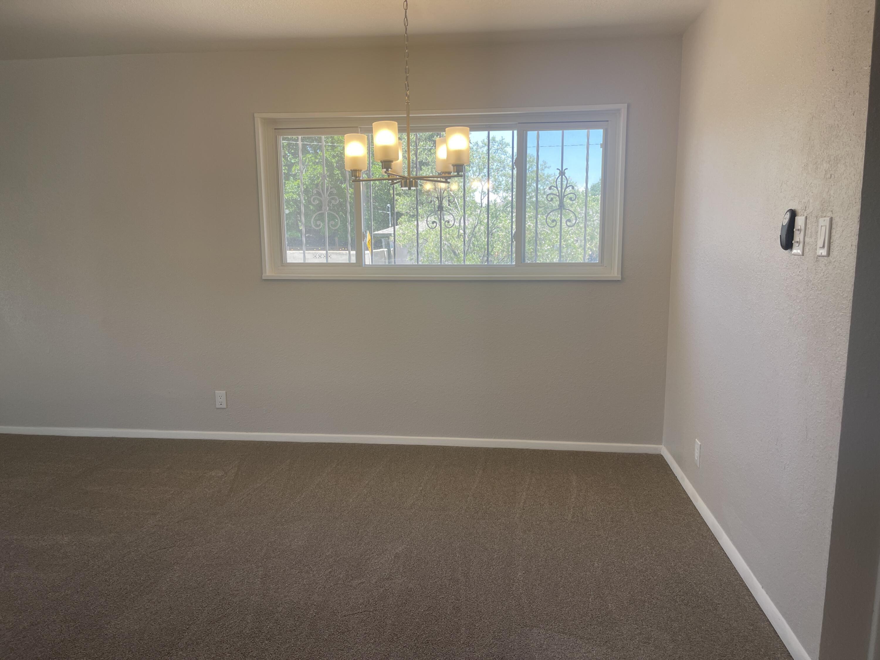 Photo 16 — 4400 Hilton Avenue NE