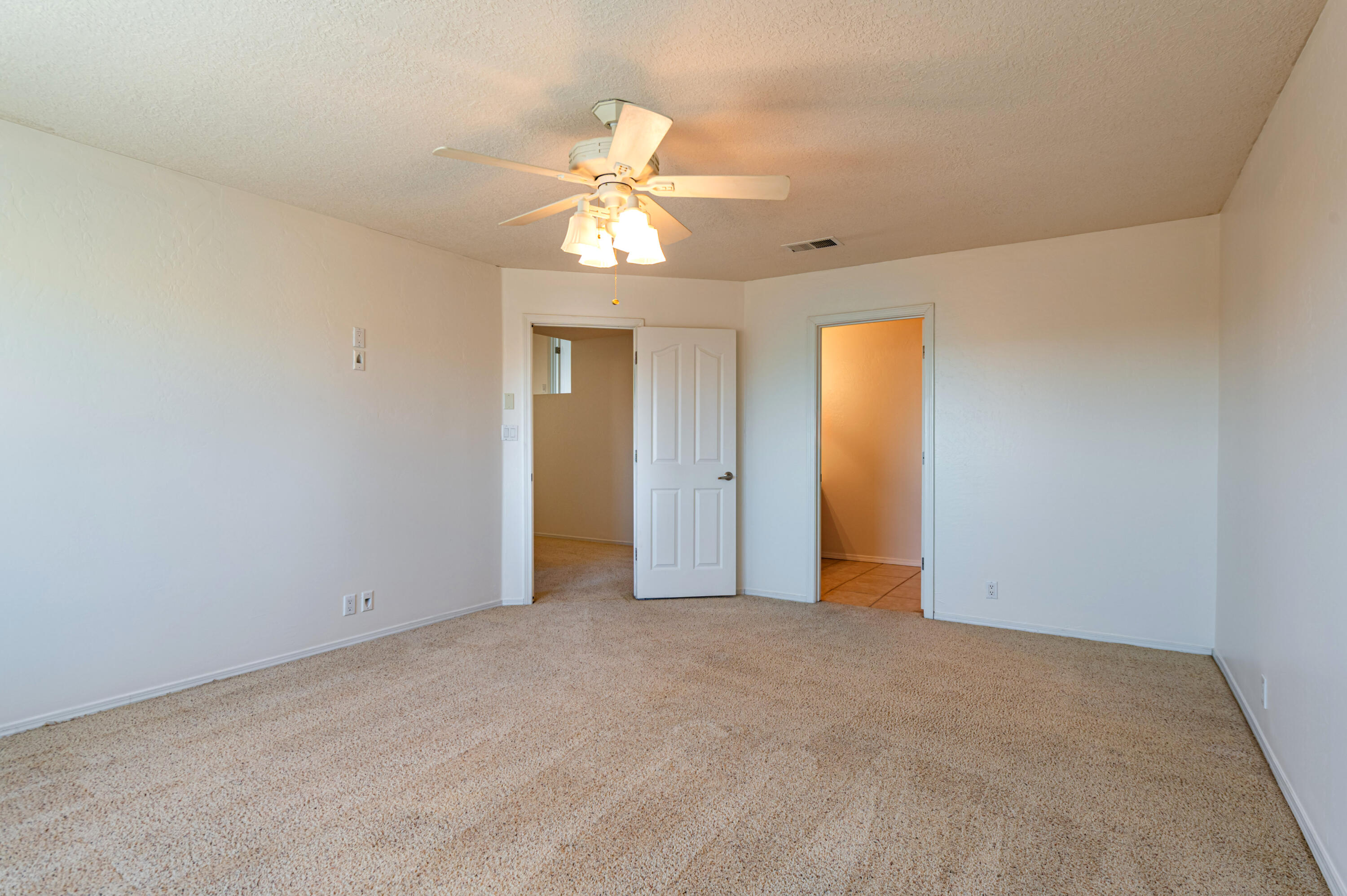 Photo 20 — 5120 Pyrite Place NW