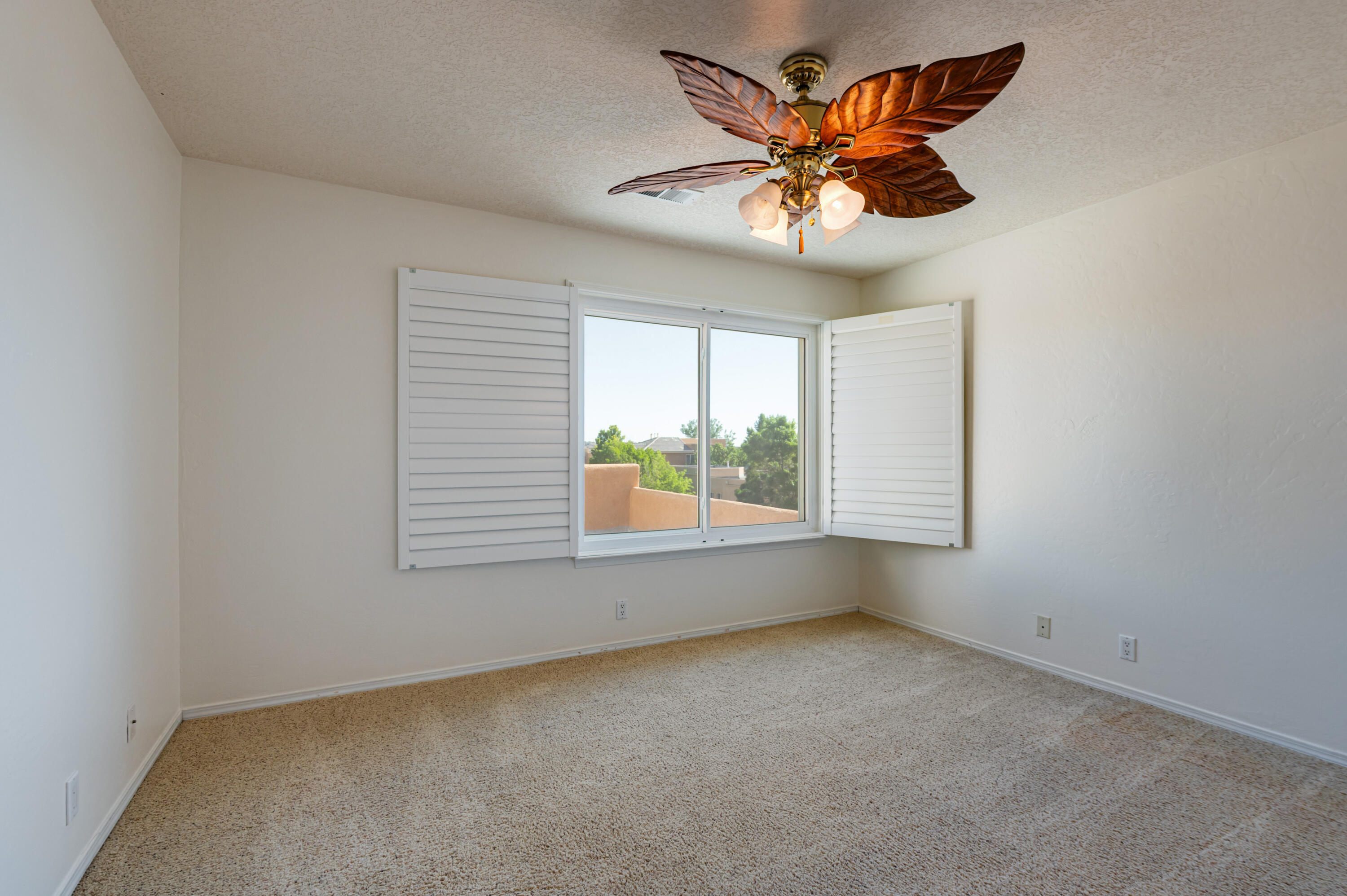 Photo 14 — 5120 Pyrite Place NW