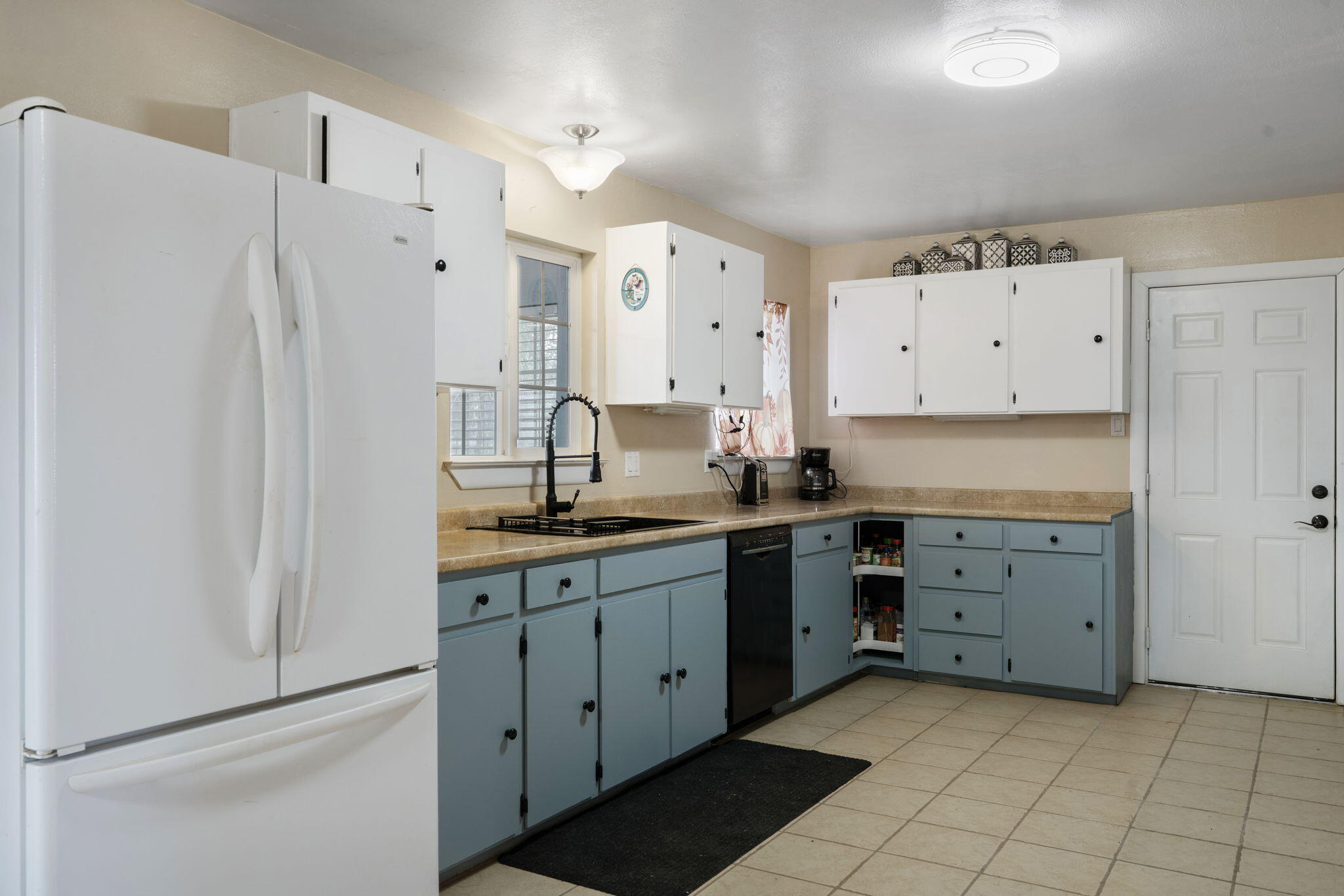 Photo 5 — 21 Buckhorn Avenue