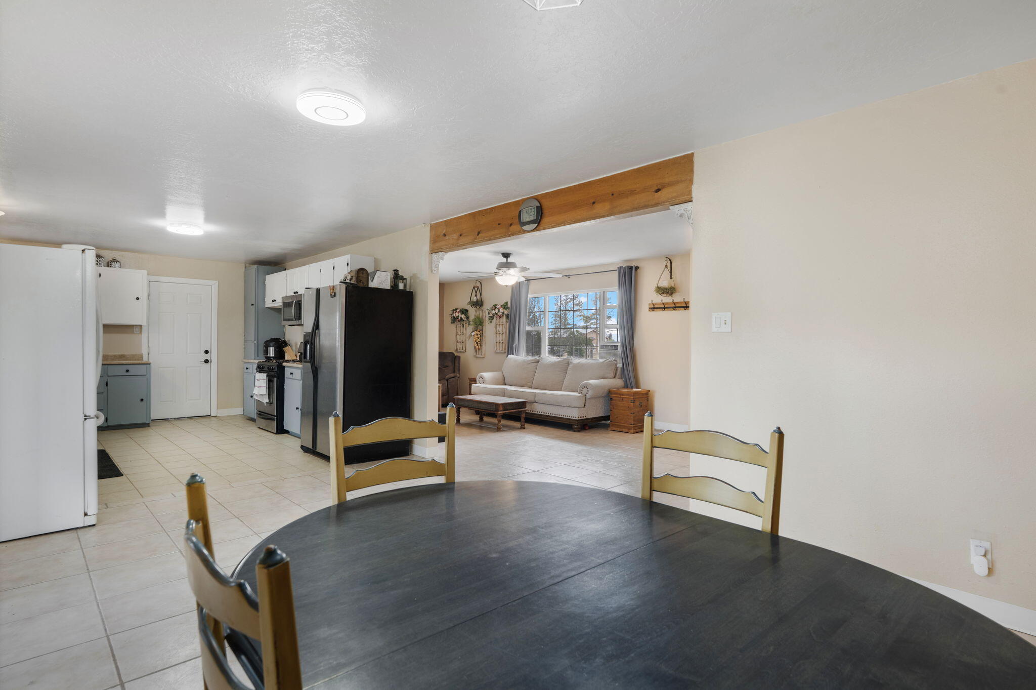 Photo 4 — 21 Buckhorn Avenue